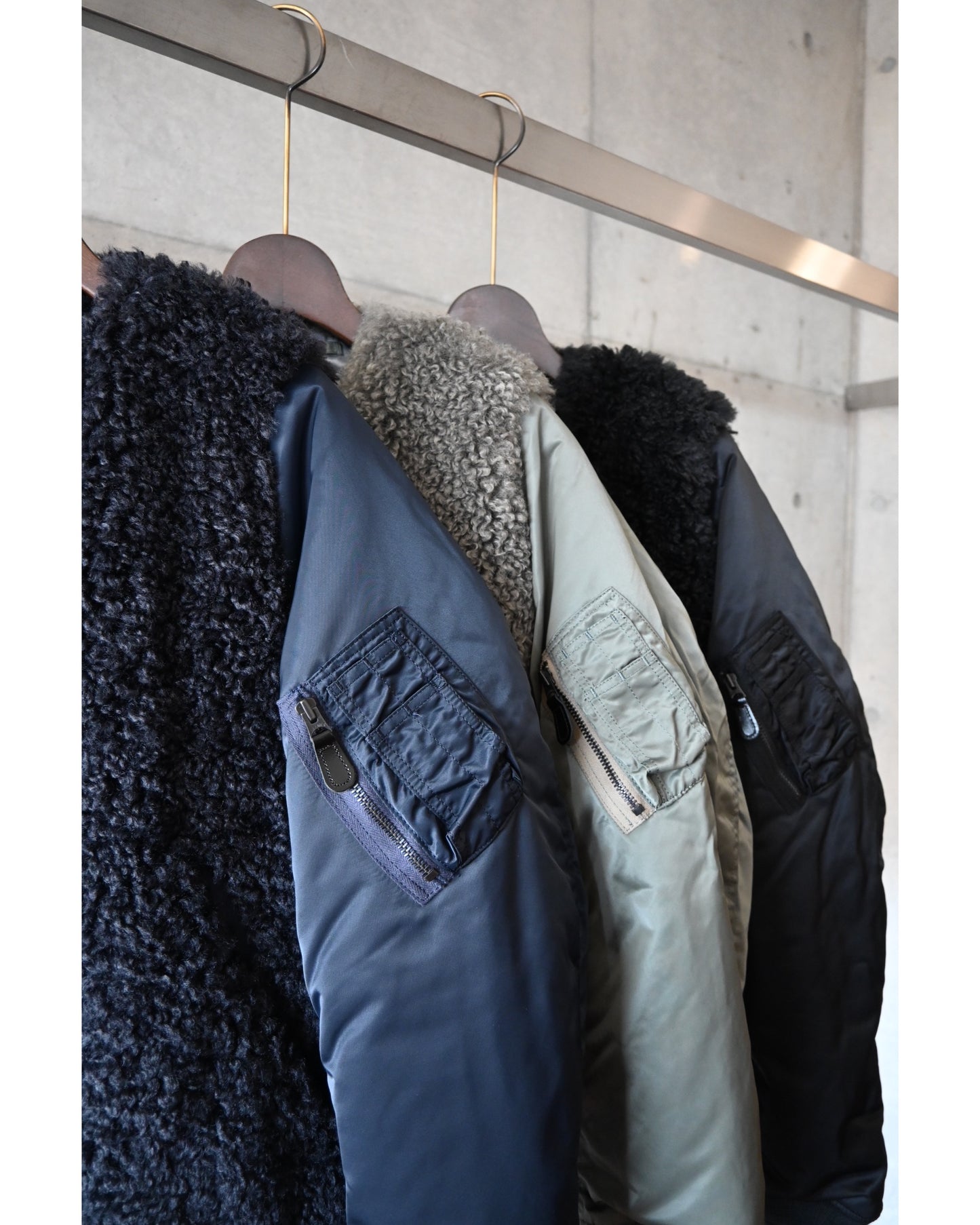 FAUX SHEARLING TYPE MA-1 JACKET 17533