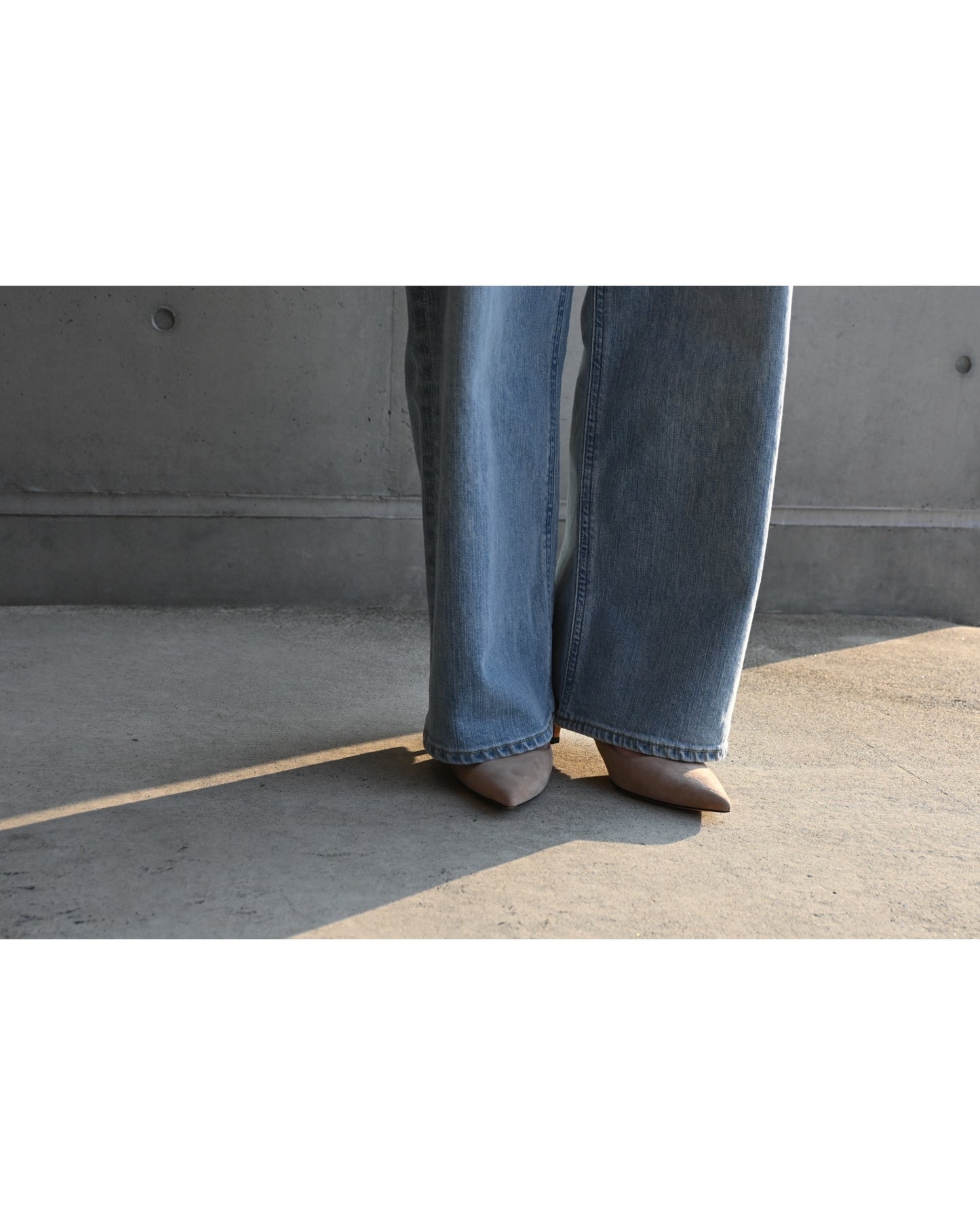 " JOAN " ルーズストレート