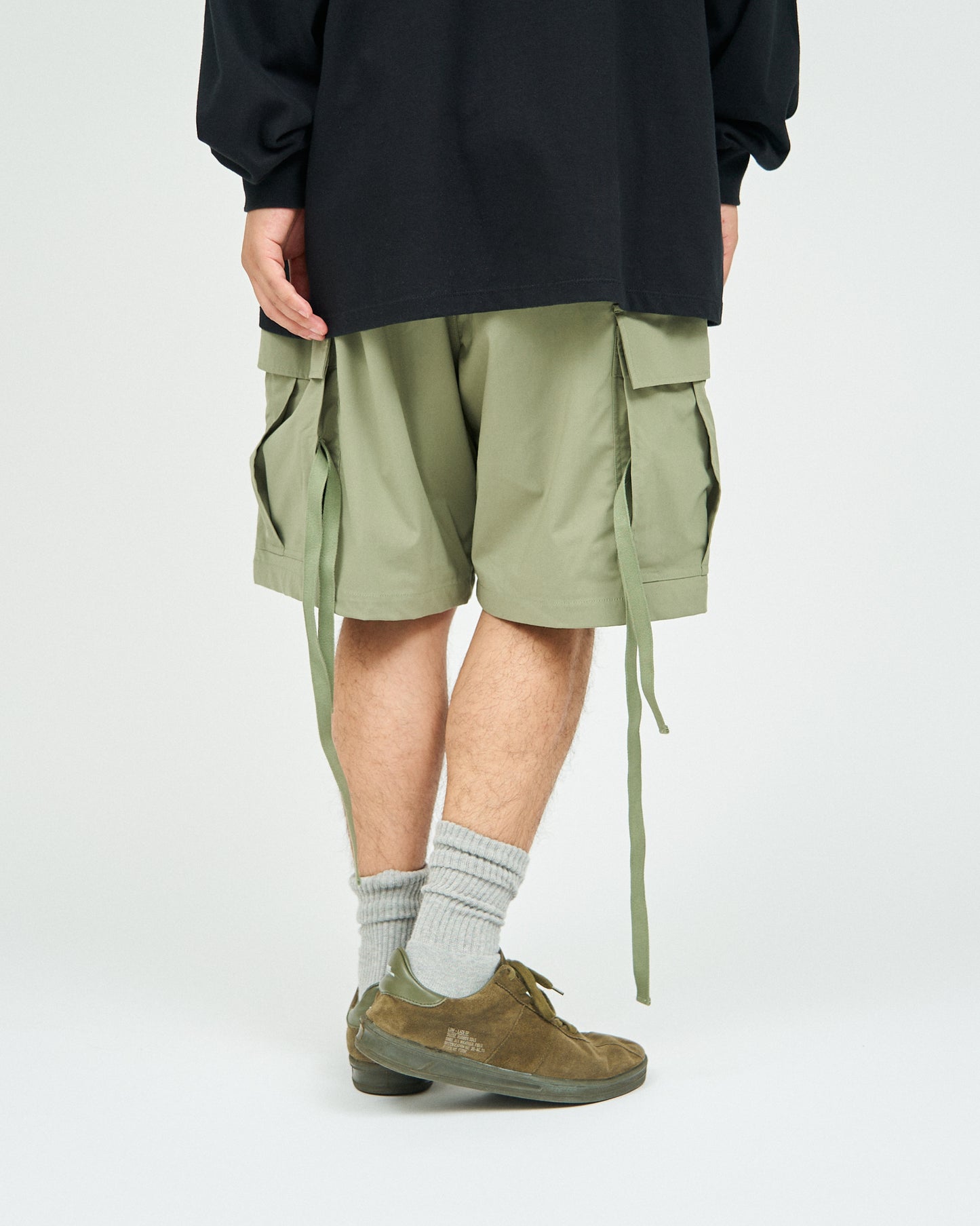 MICRO TYPEWRITER CARGO SHORTS