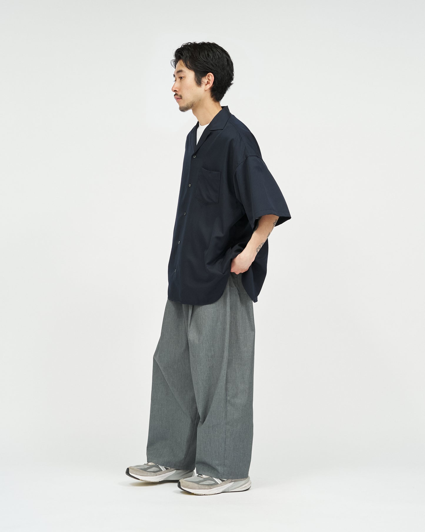 CORPORATE WIDE EASY PANTS