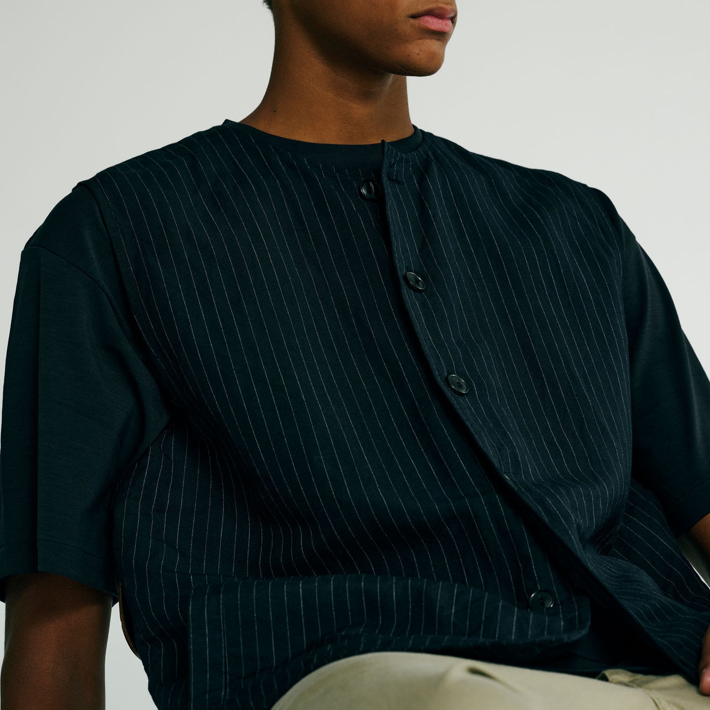 LINEN/WOOL TROPICAL CREW NECK VEST 15676