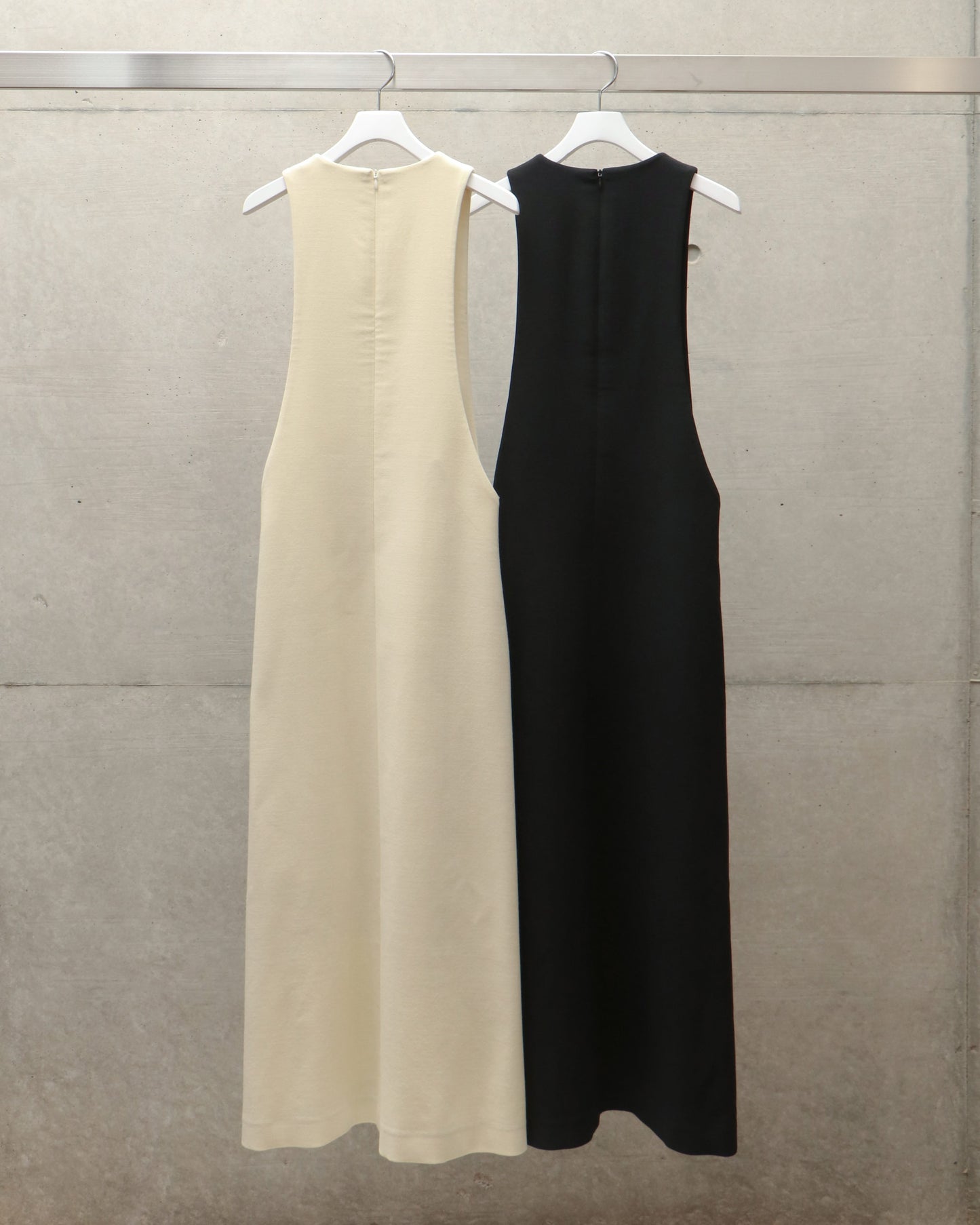 TENSE WOOL DOUBLE CLOTH DRESS