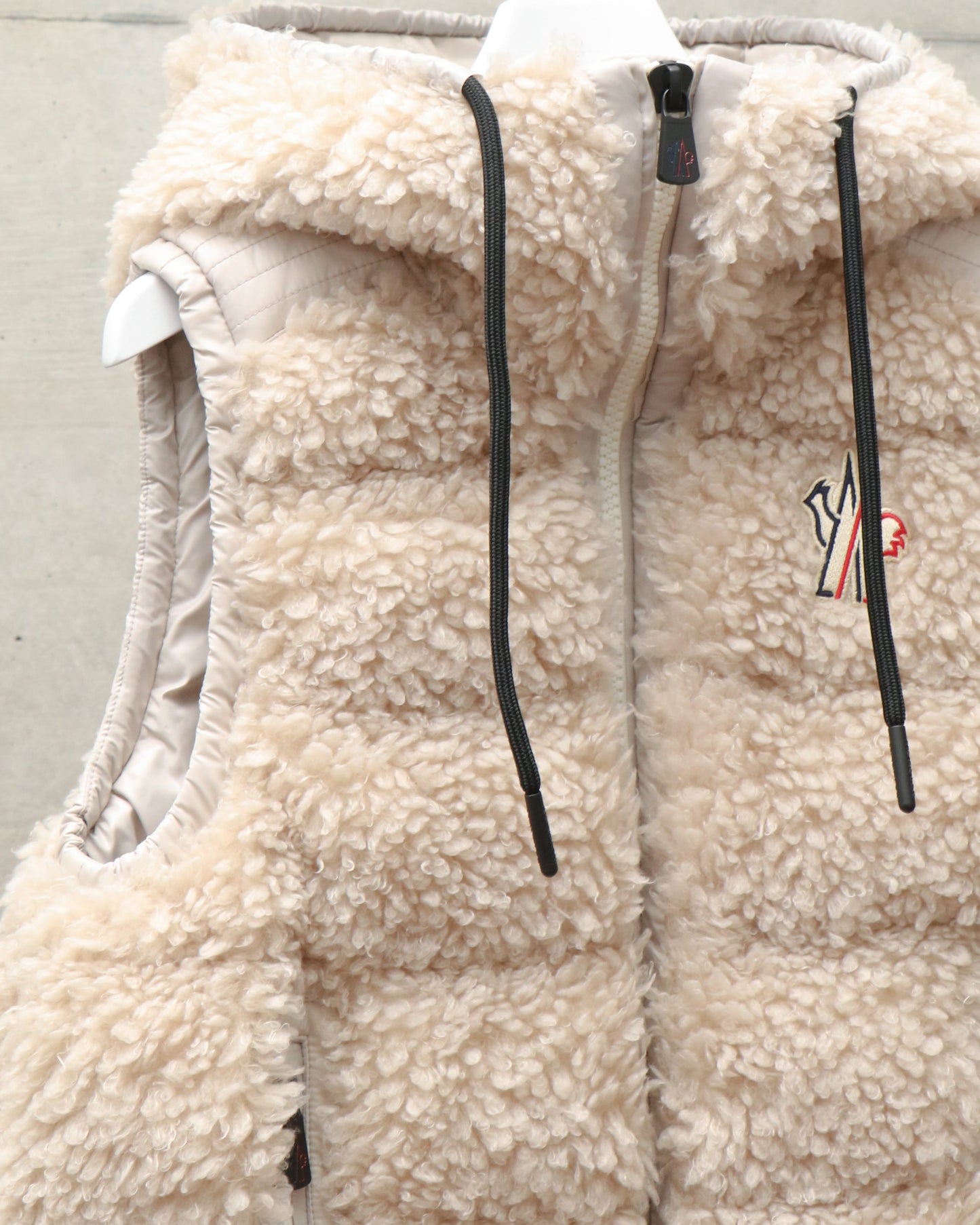 GILET