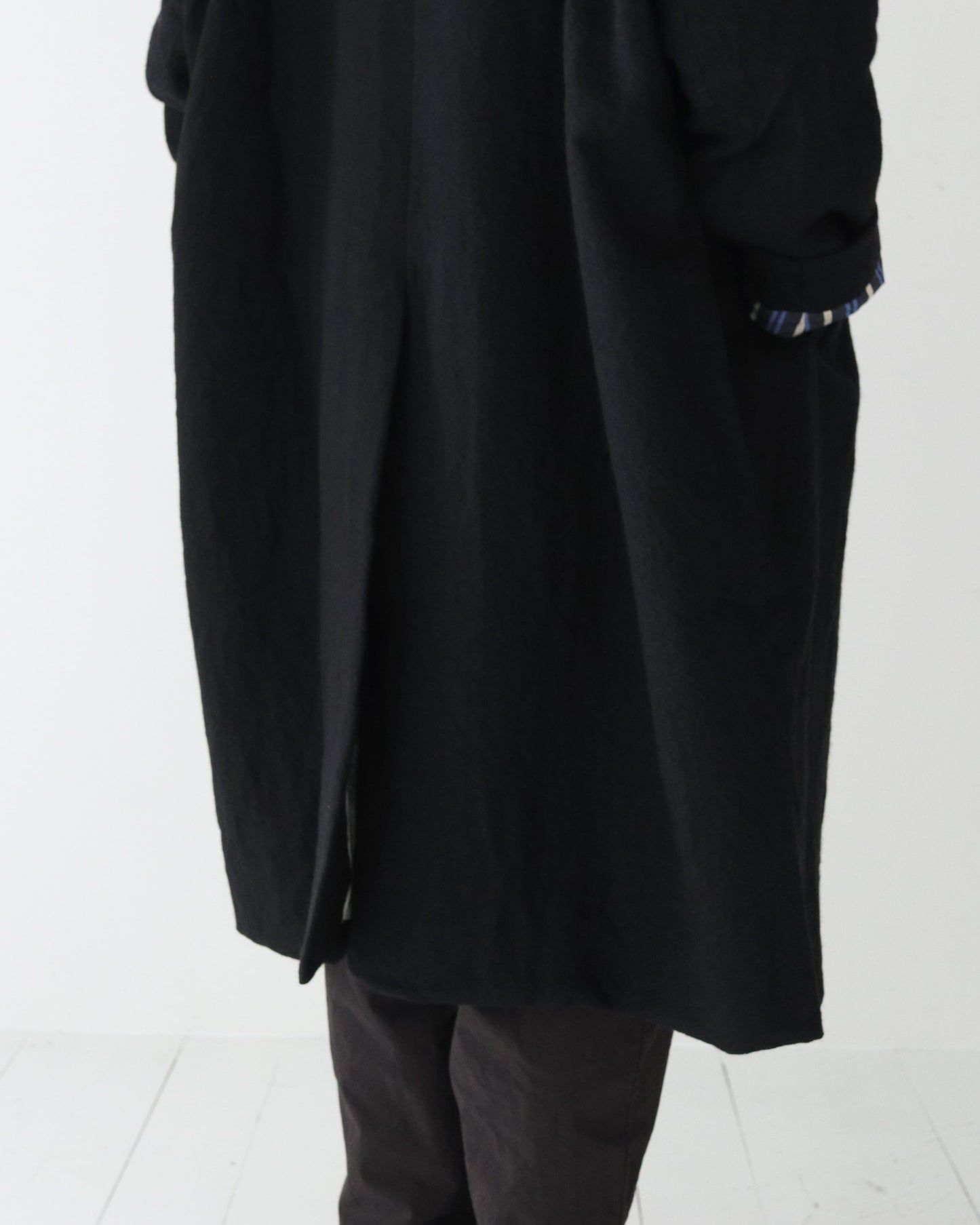 BIG BLOBBY COAT - NIGGLE BLACK