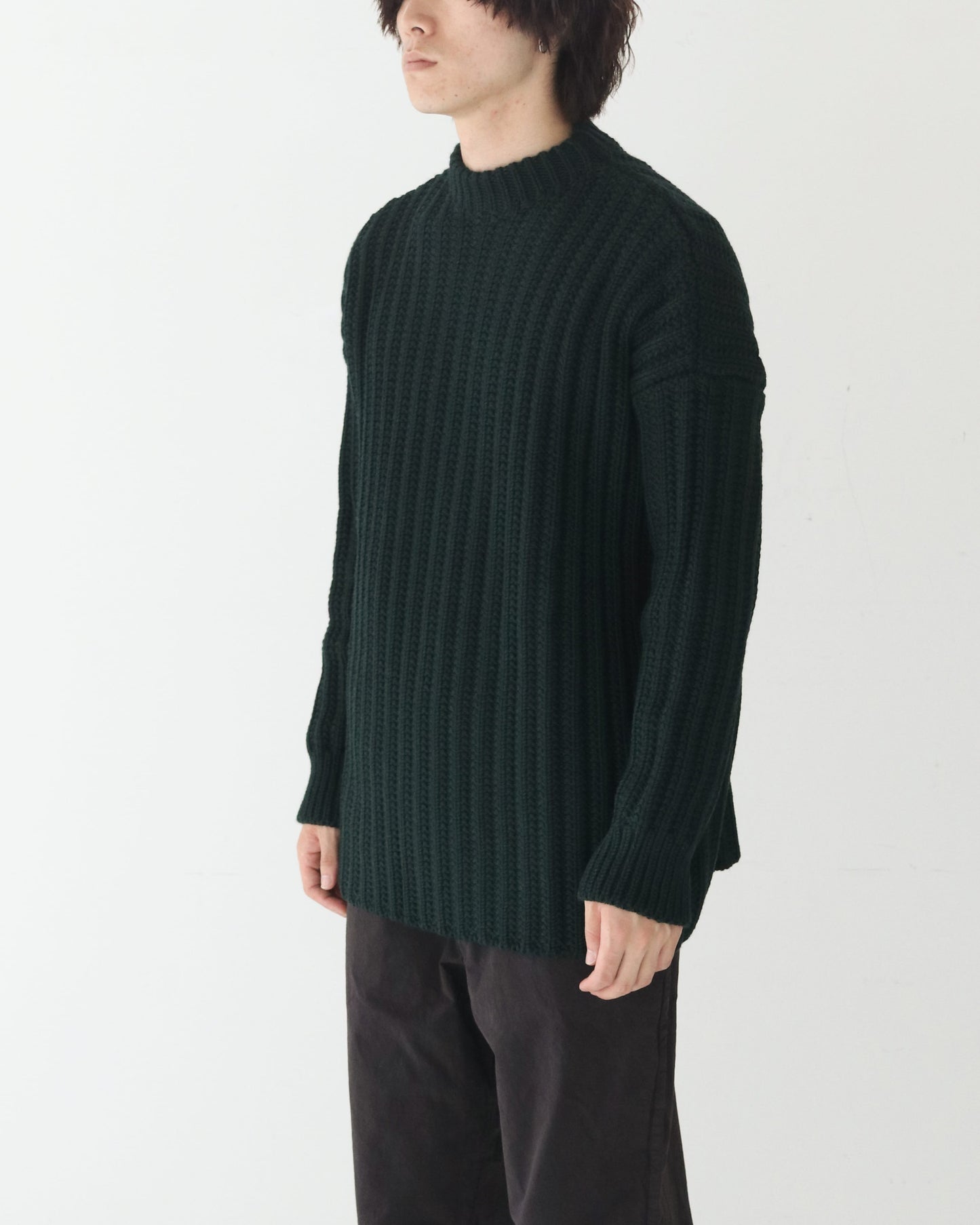 CREW NECK OPEN RIB SWEATER