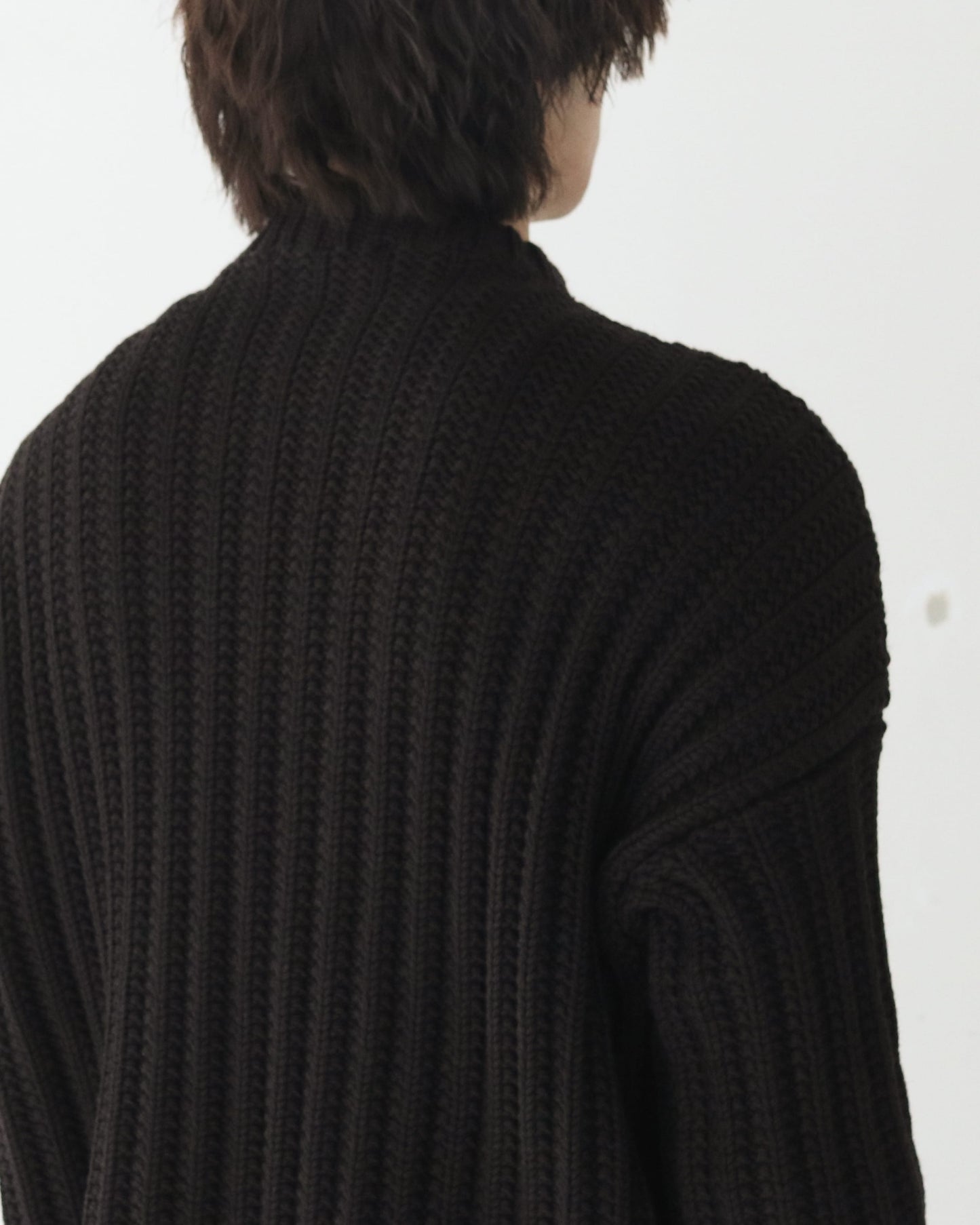 CREW NECK OPEN RIB SWEATER