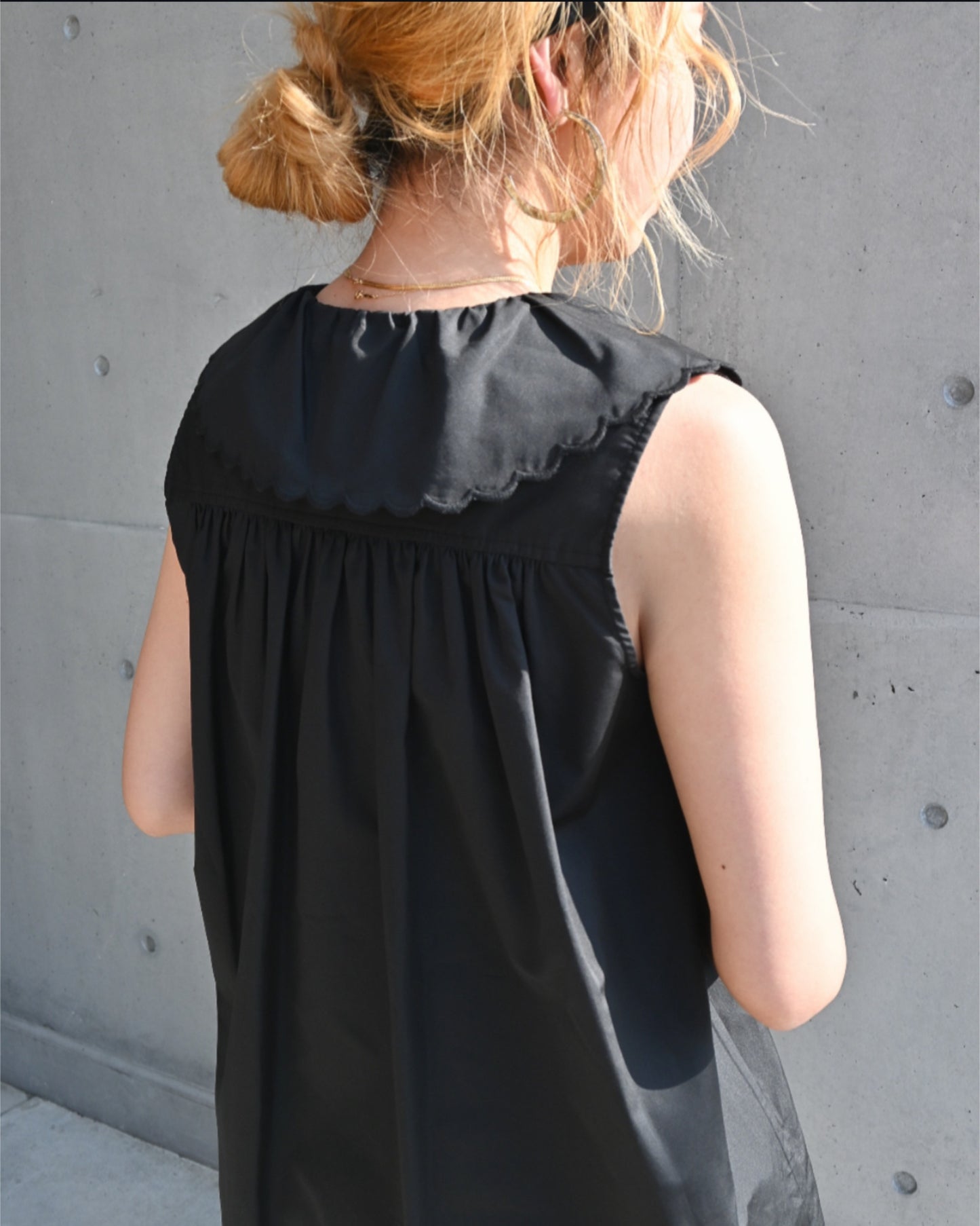 LACE COLLAR BLOUSE