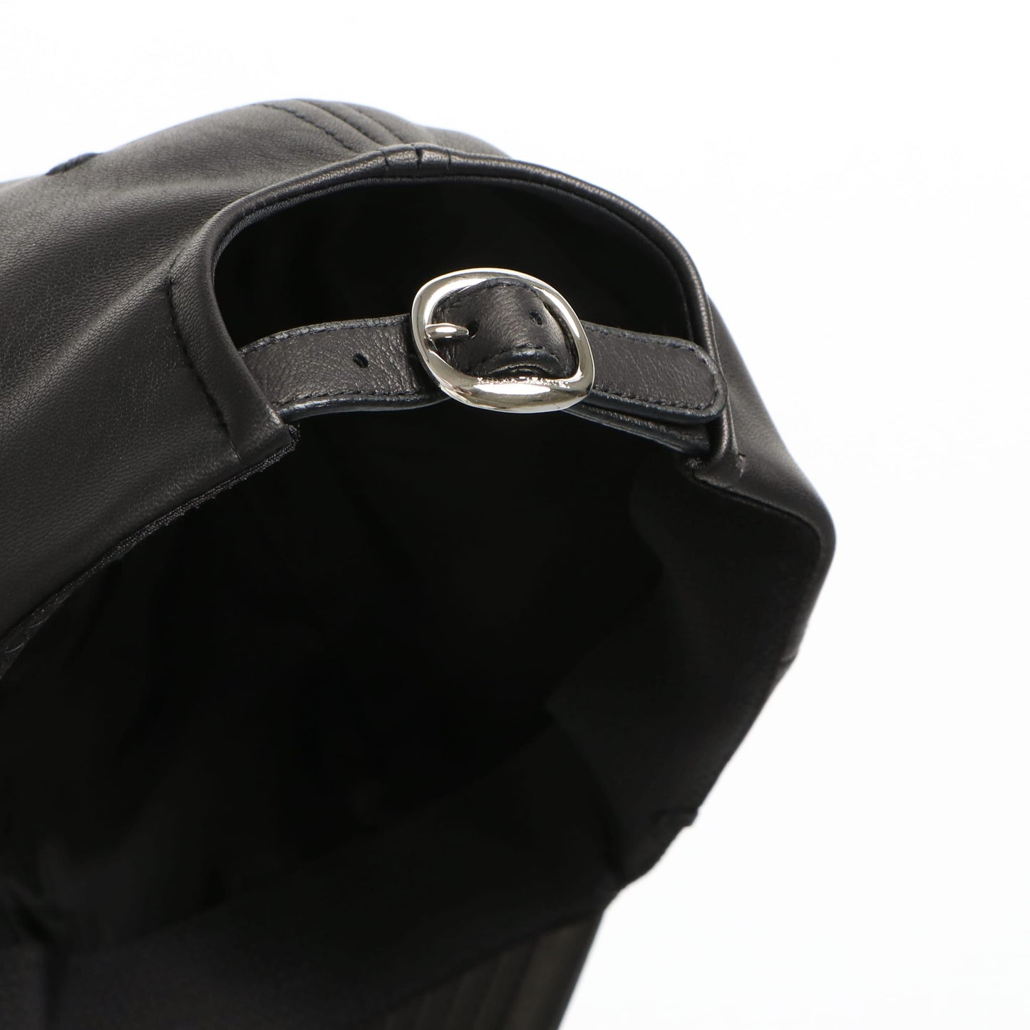 SHEEP LEATHER 6PANEL CAP BLACK