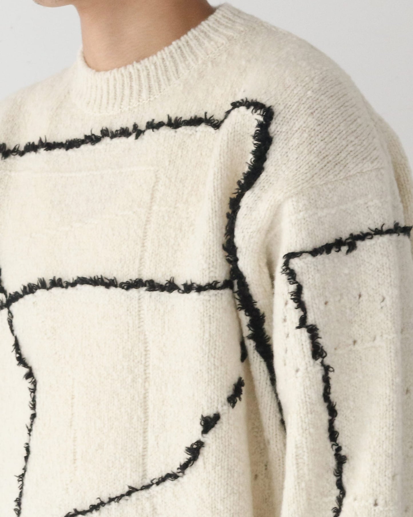 CONTINUOUS LINE EMBROIDERY SWEATER IVORY