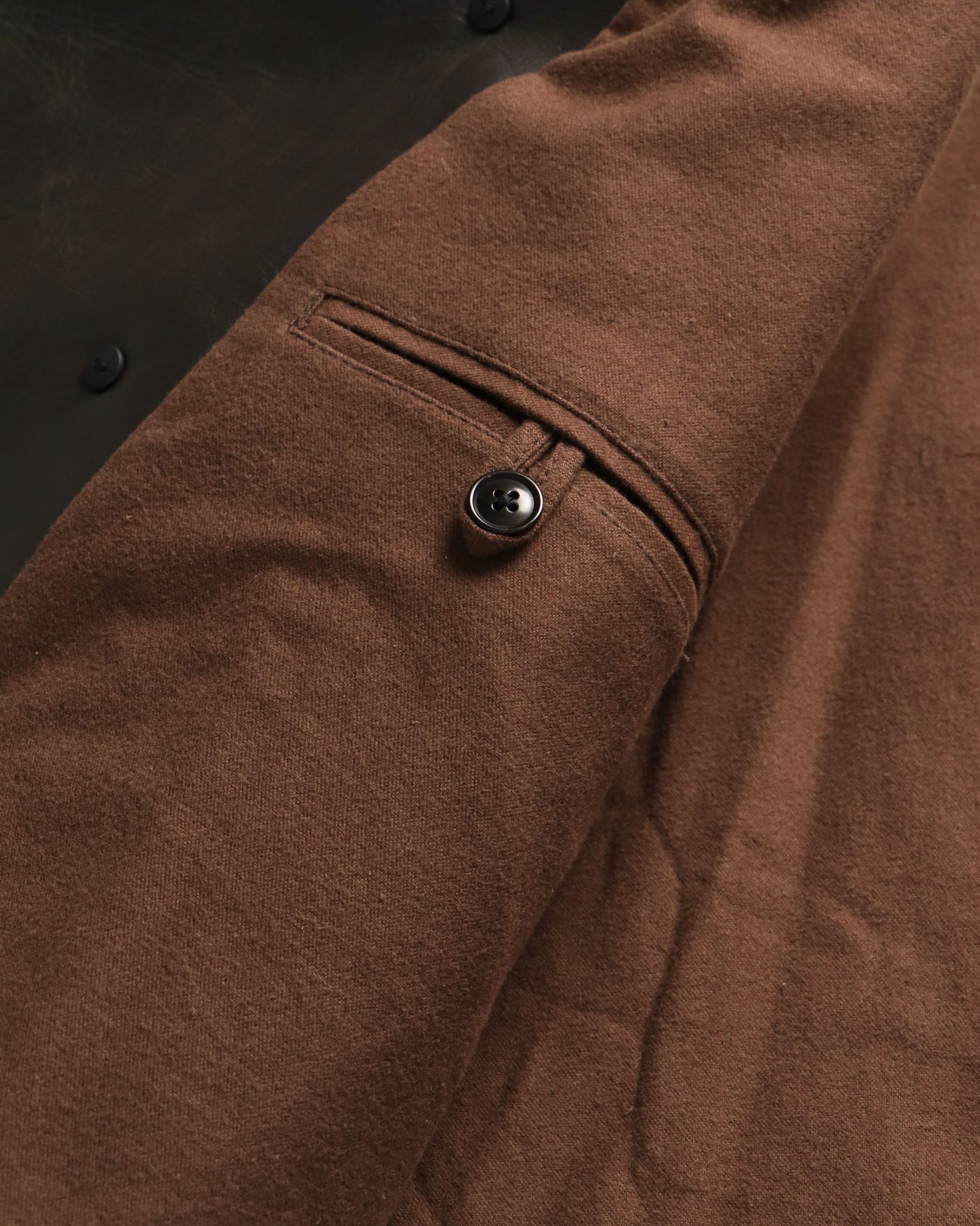 LEATHER COAT DARK BROWN