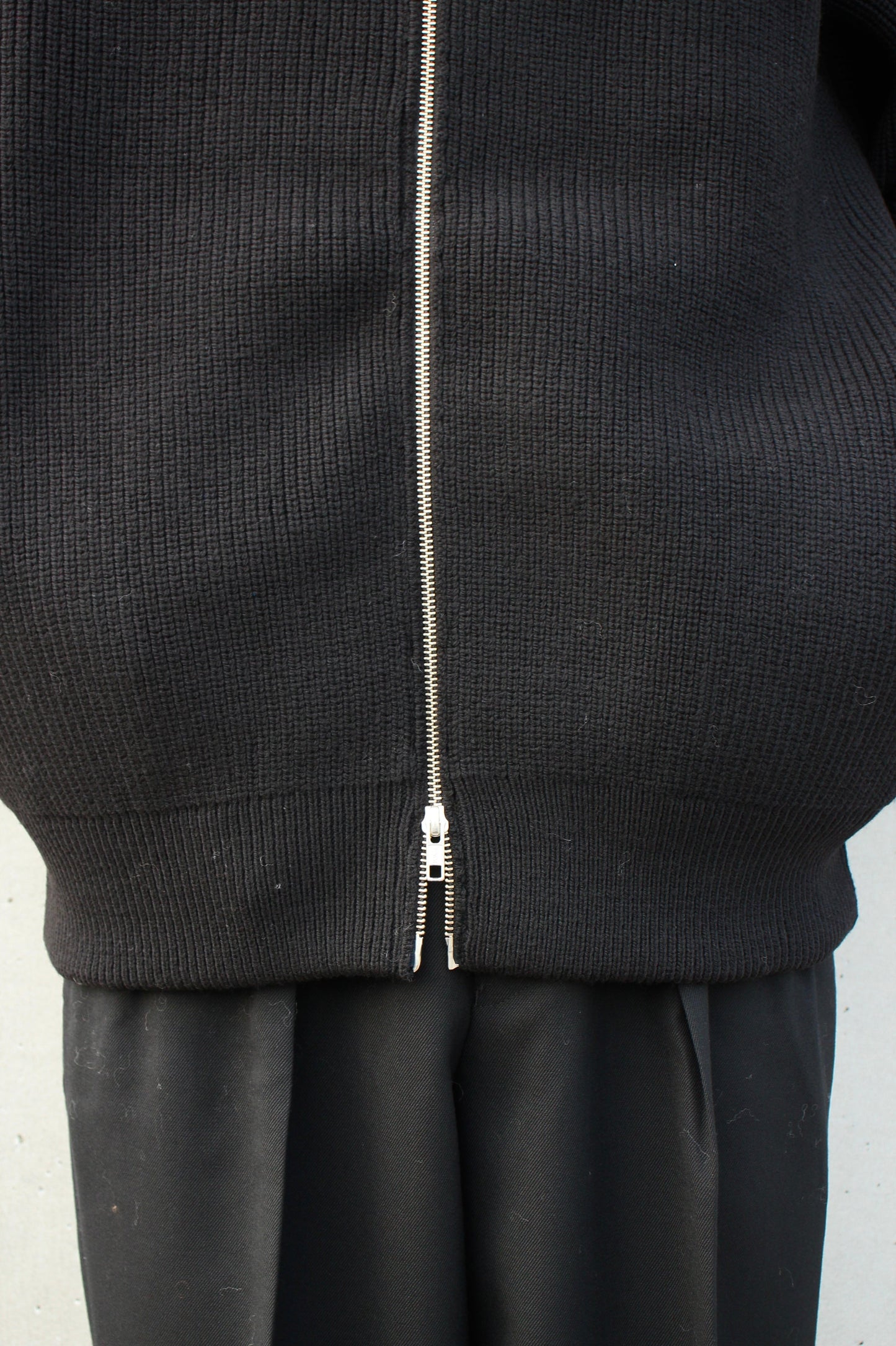 OVERSIZED DRIVERS KNIT ZIP JACKET BLACK