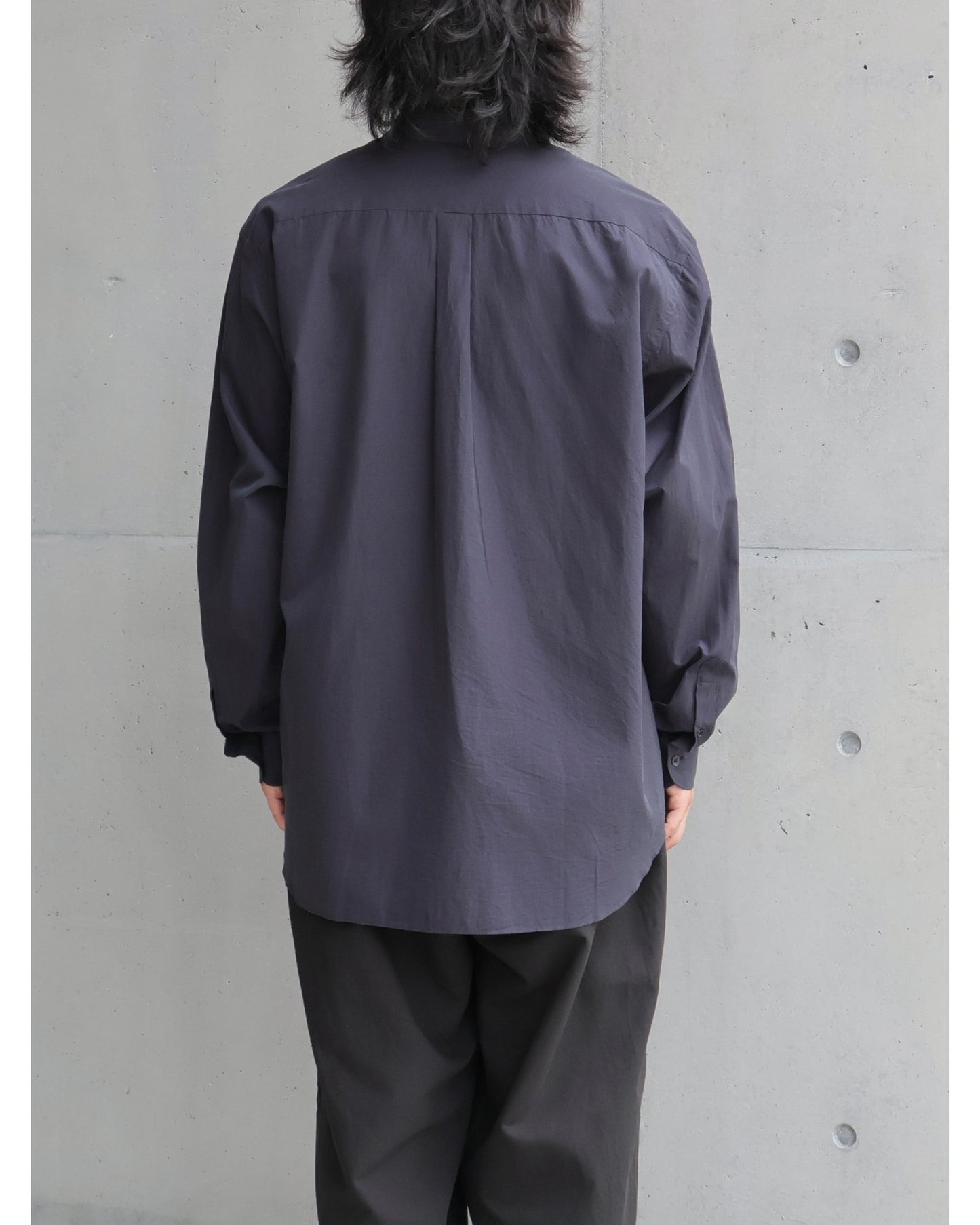 コモリ シャツ NAVY