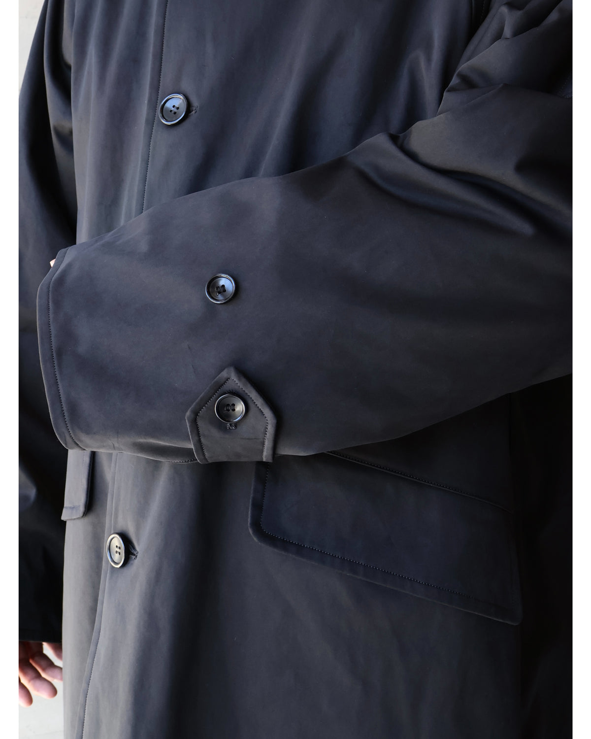【Ten c × COMOLI】 HOODED COAT BLACK