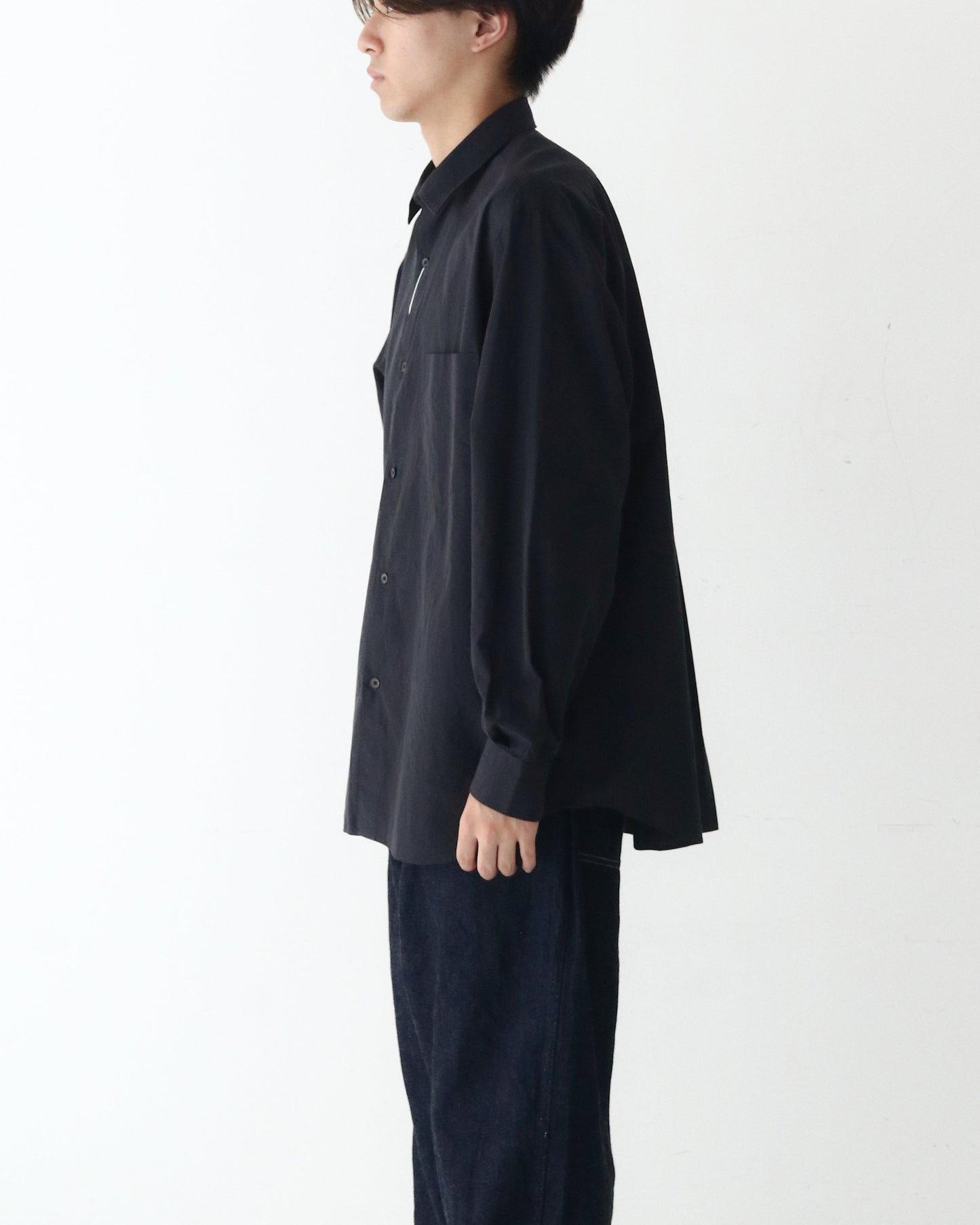 コモリ シャツ NAVY