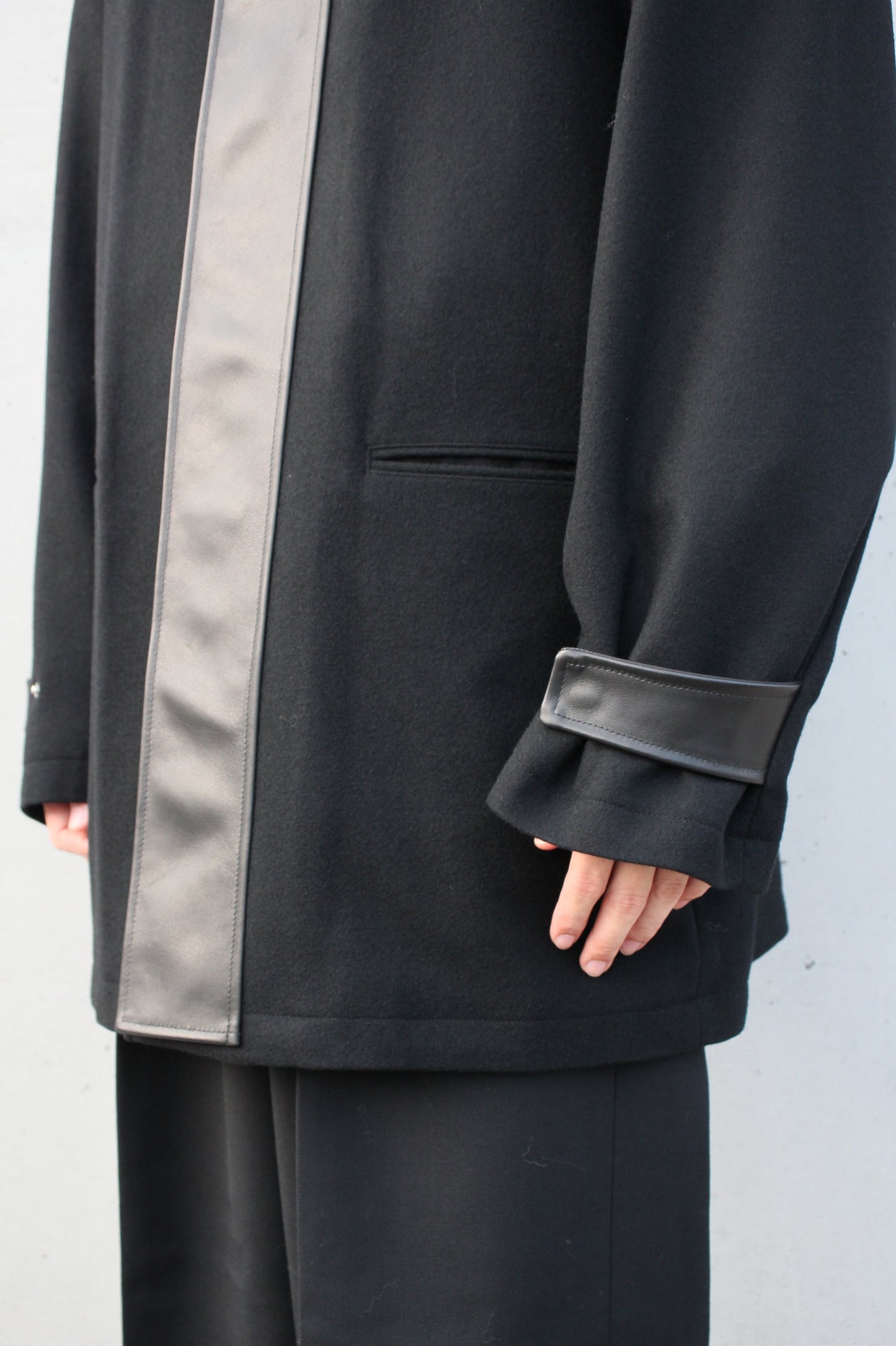 LEATHER FLY FRONT LONG JACKET BLACK
