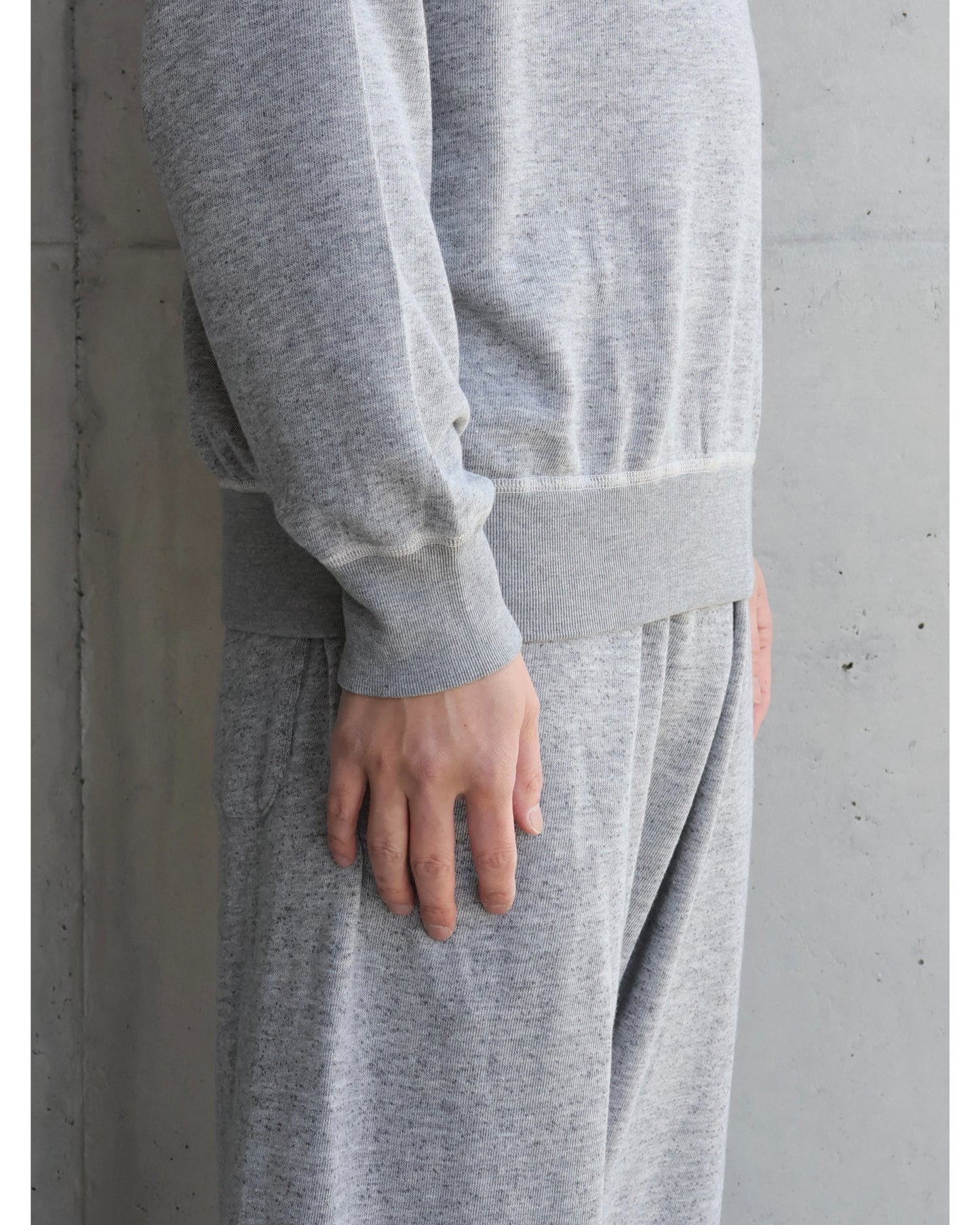 グレー裏毛 クルーネック GRAY