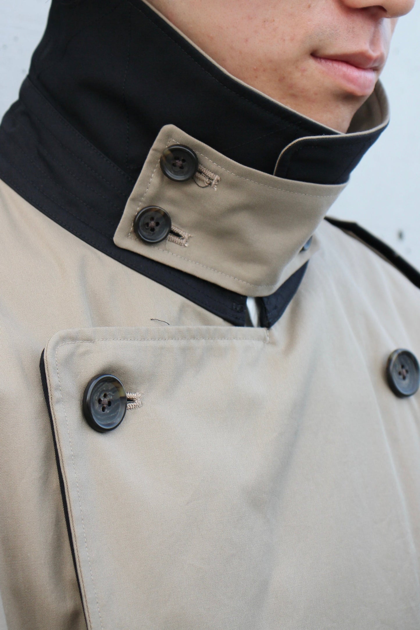 OVERSIZED DOUBLE LAPELED TRENCH COAT