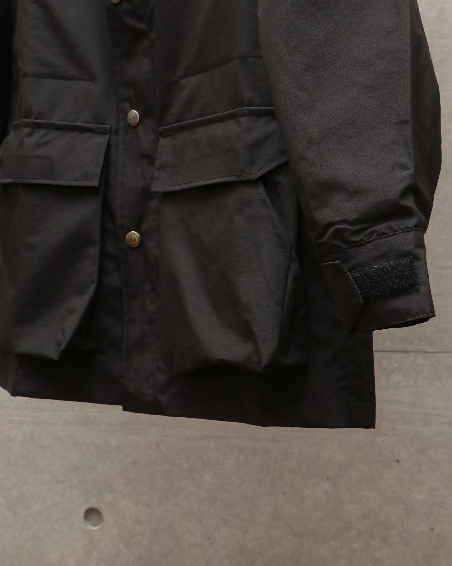 スビンレーヨン SIERRA DESIGNS MOUNTAIN PARKA BLACK