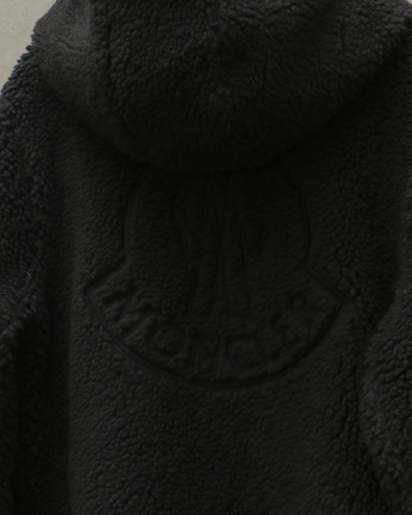 MAGLIA APERTA CON ZIP