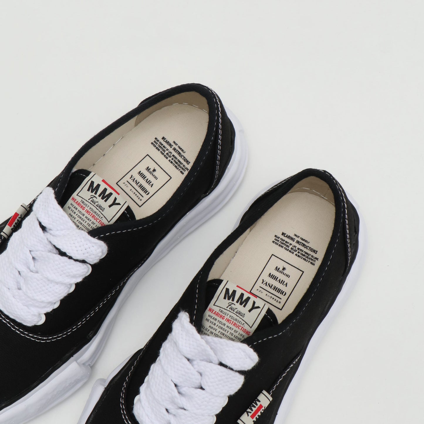 BAKER/CANVAS BLACK
