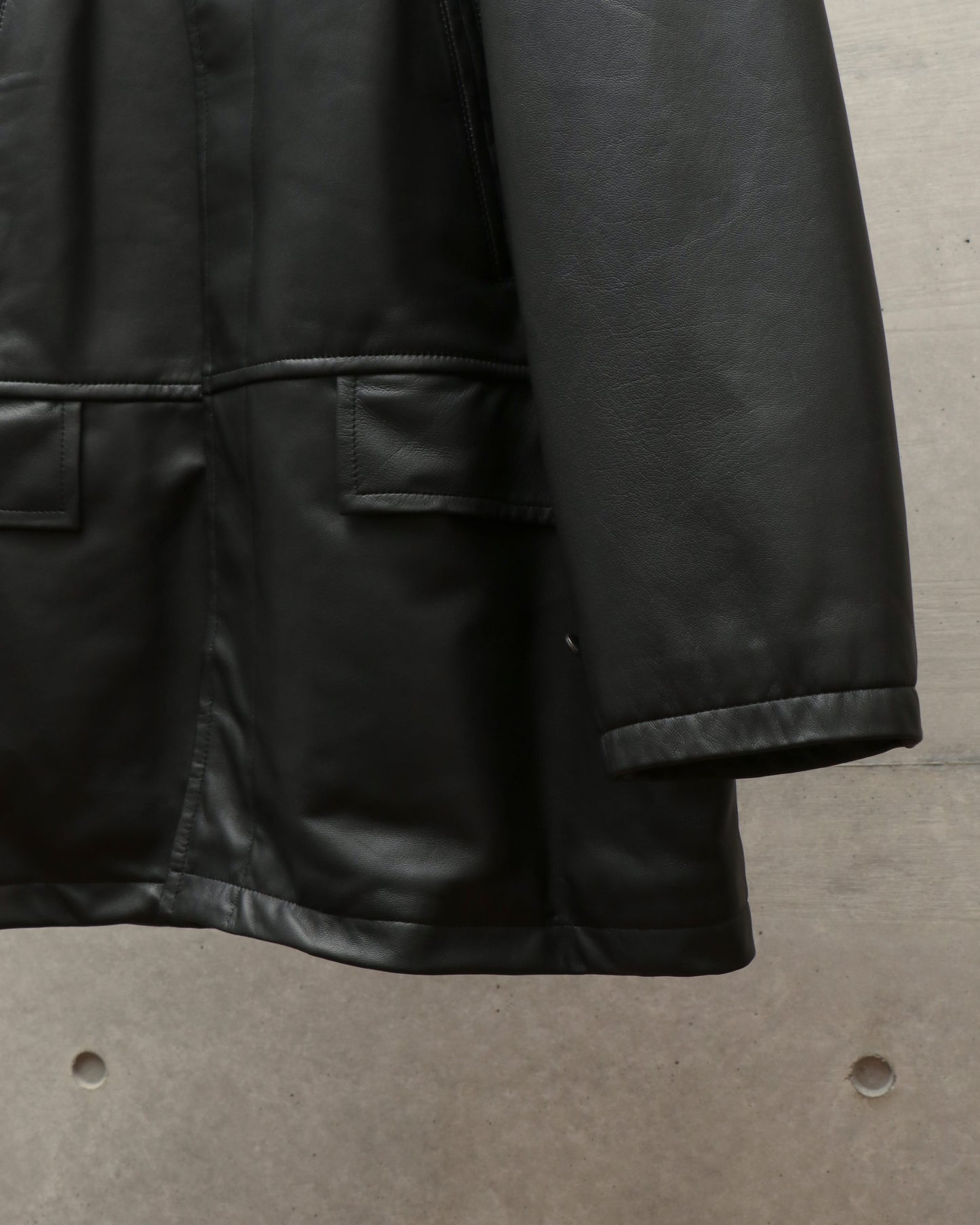 LEATHER PUFFED CAR COAT BLACK