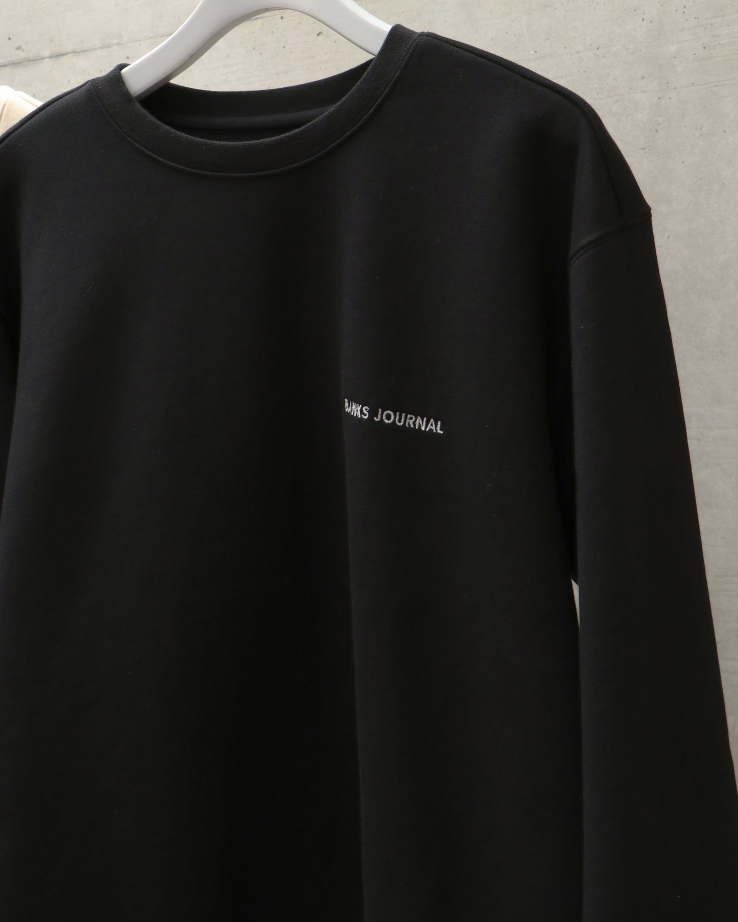 LABEL CREW NECK FLEECE