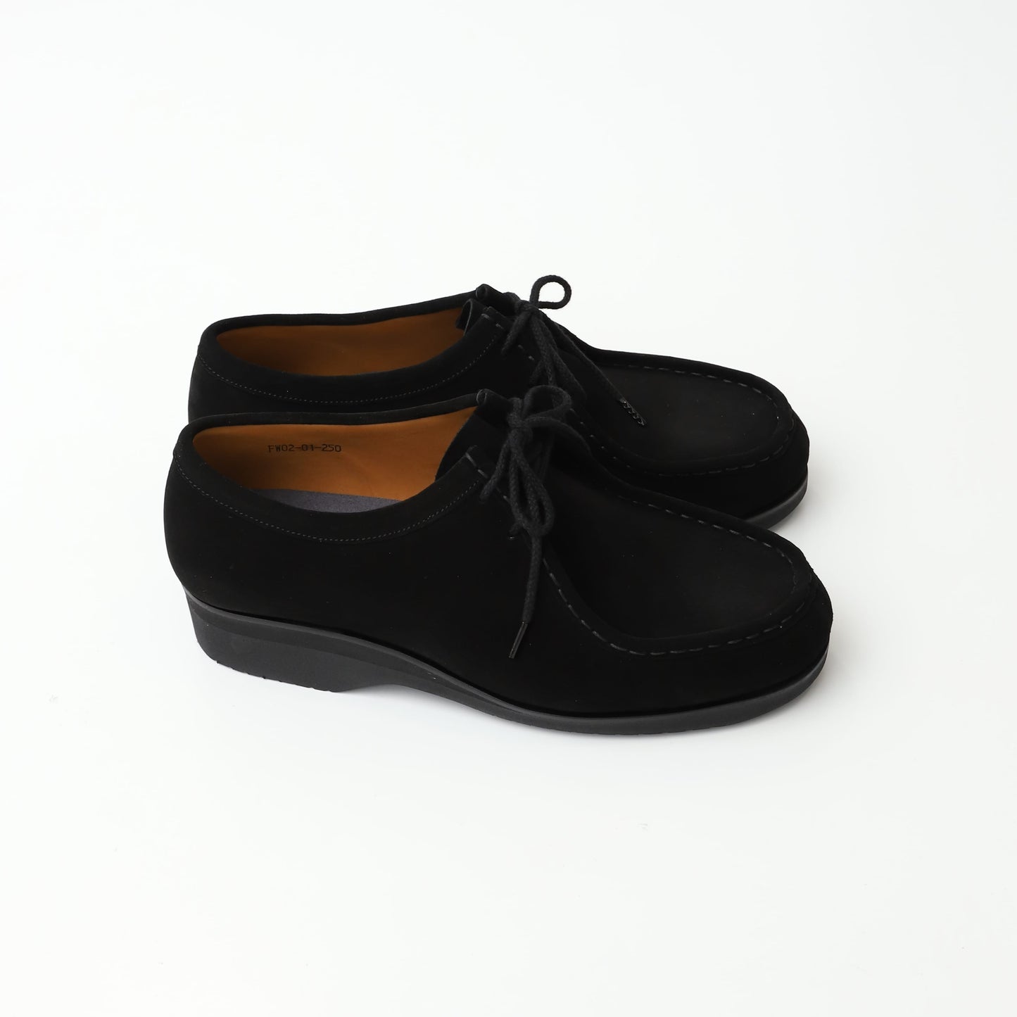 Tirolean shoes_Suede leather BLACK