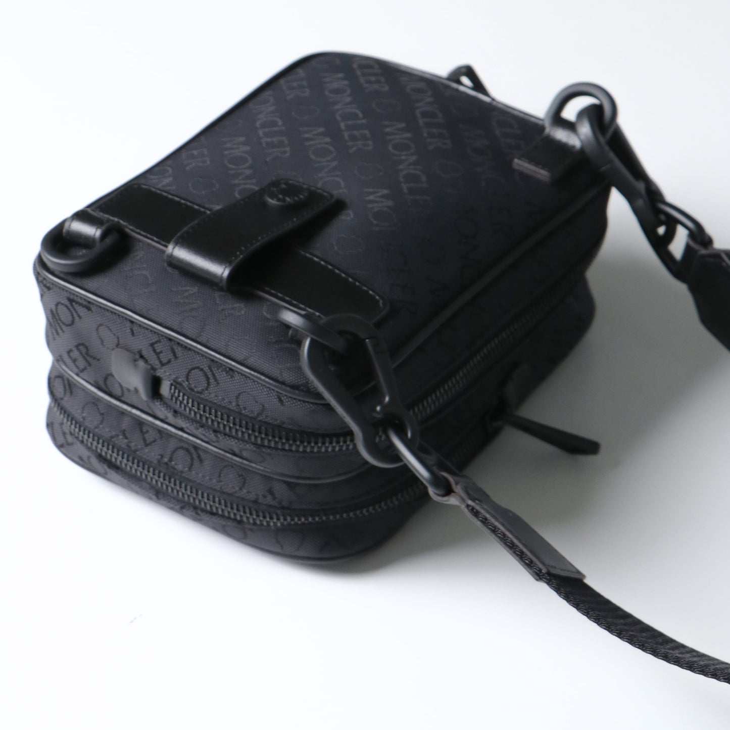 CLIMB POUCH