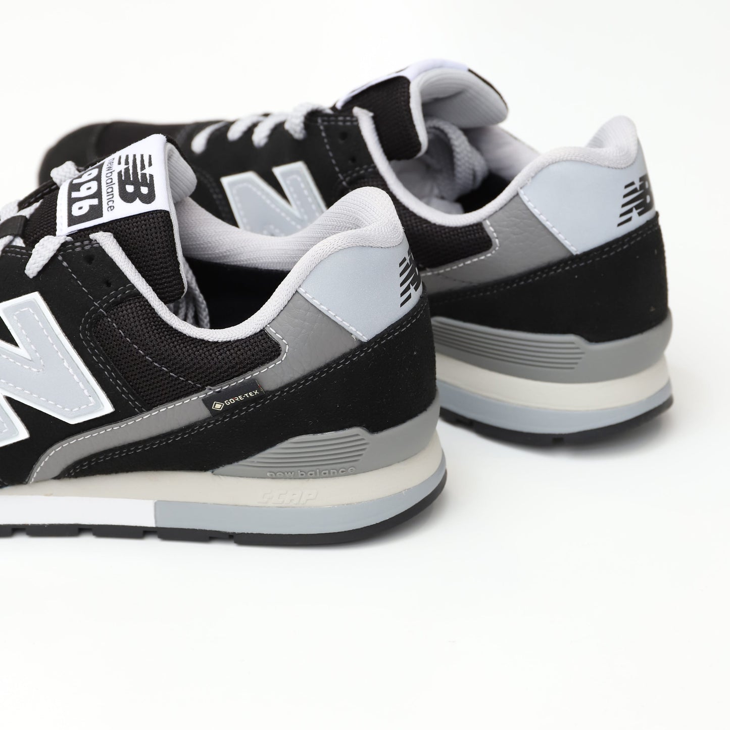CM996X B2
