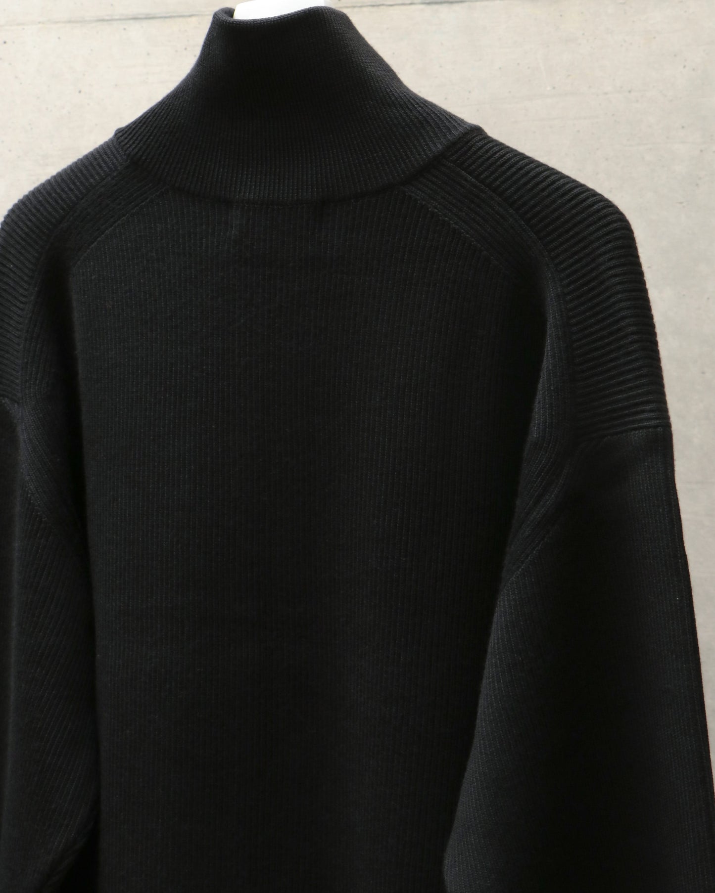 High Density Drivers Knit BLACK