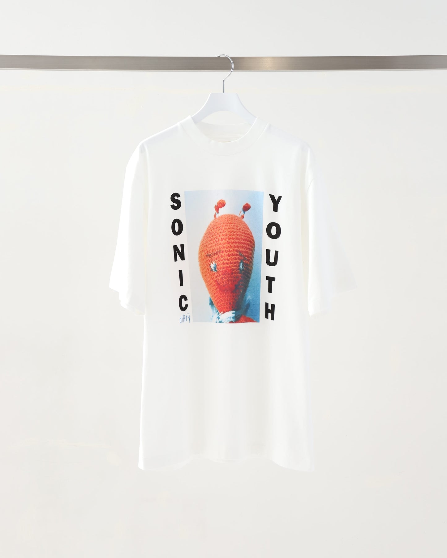 diRty Print Tee STANDARD WHITE