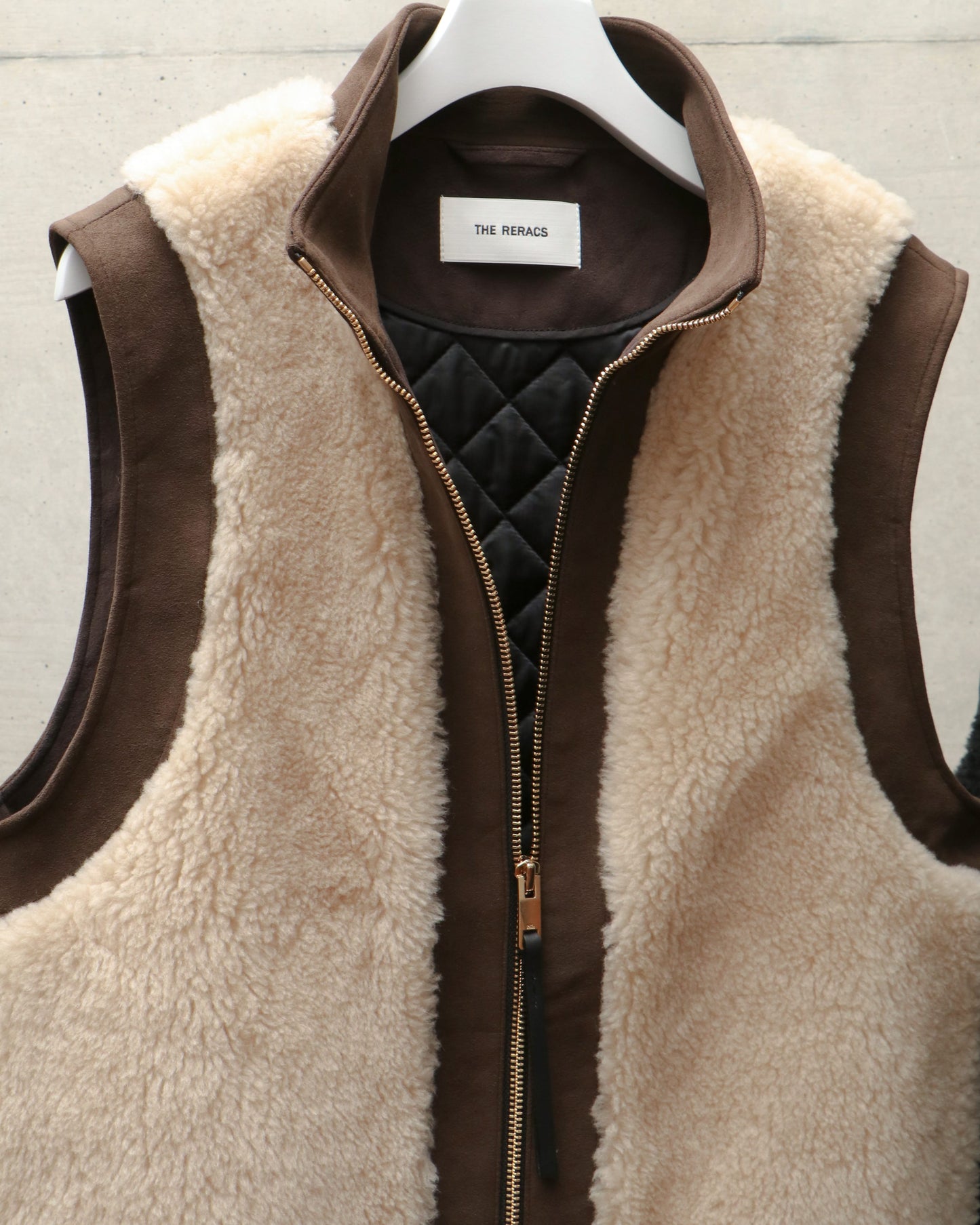 STAND COLLAR LONG BOA VEST