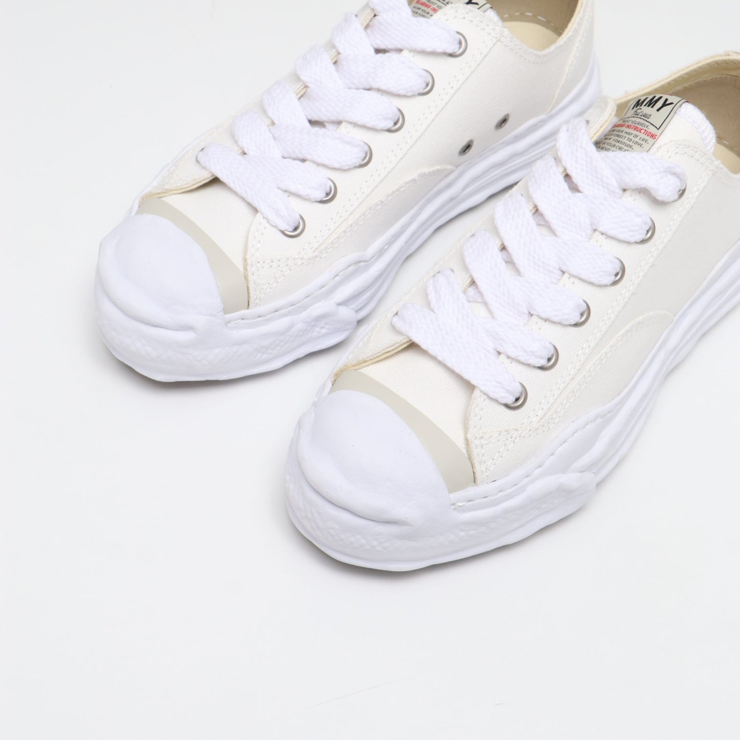 HANK LOW/CANVAS WHITE