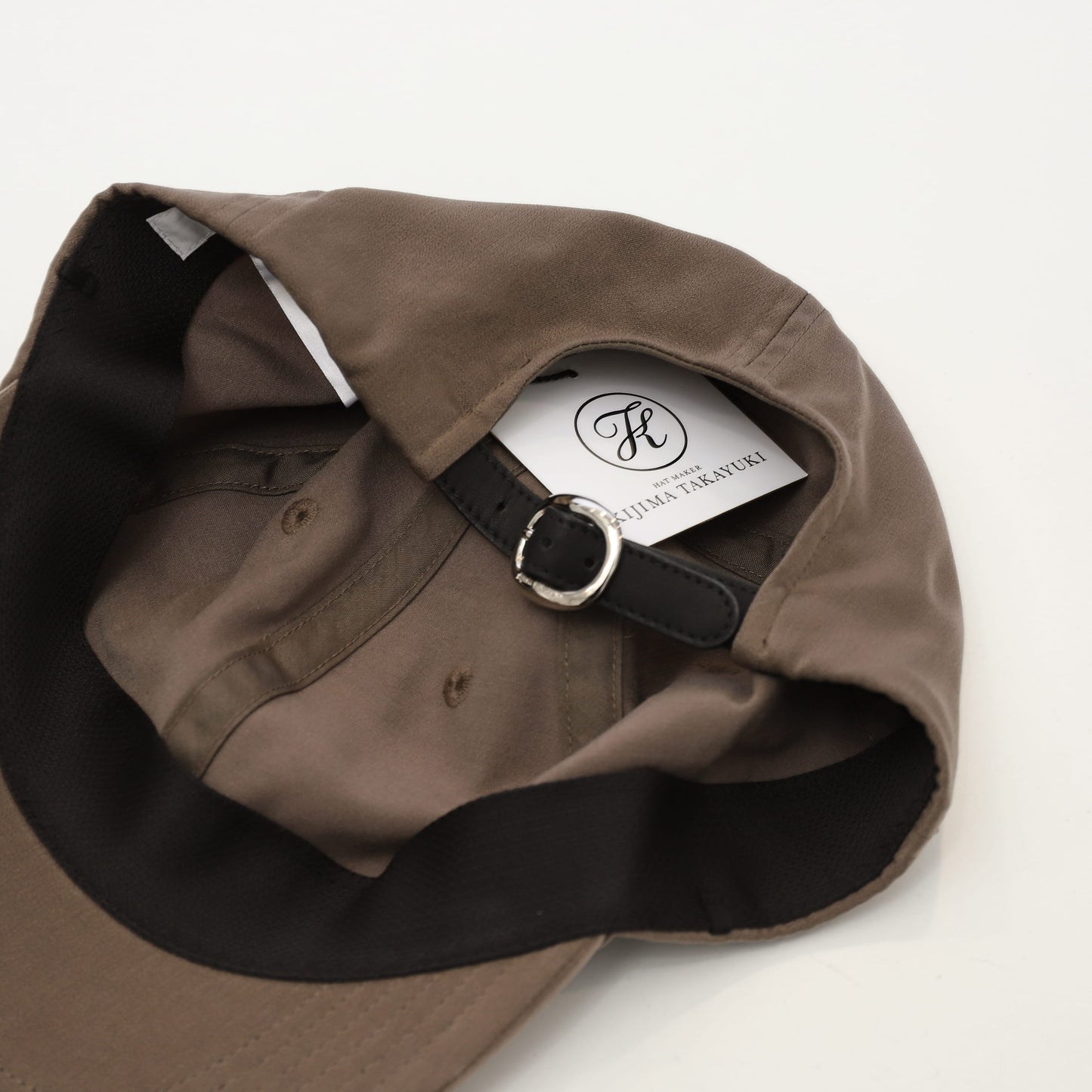 CUPRO POLY SATIN 6PANEL CAP TAUPE