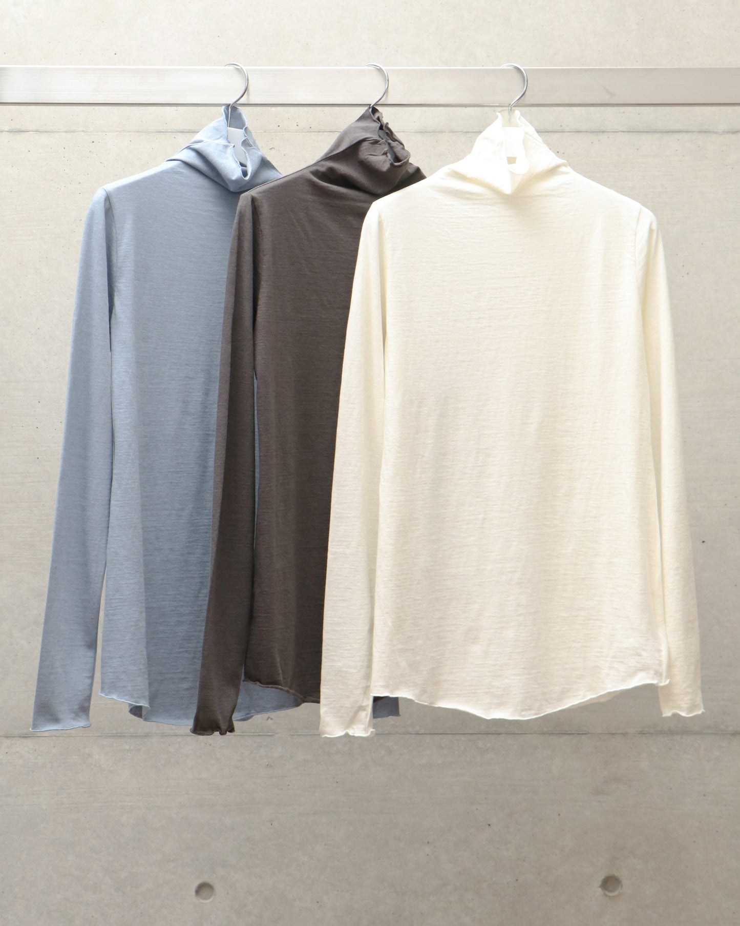 cotton cashmere high neck T
