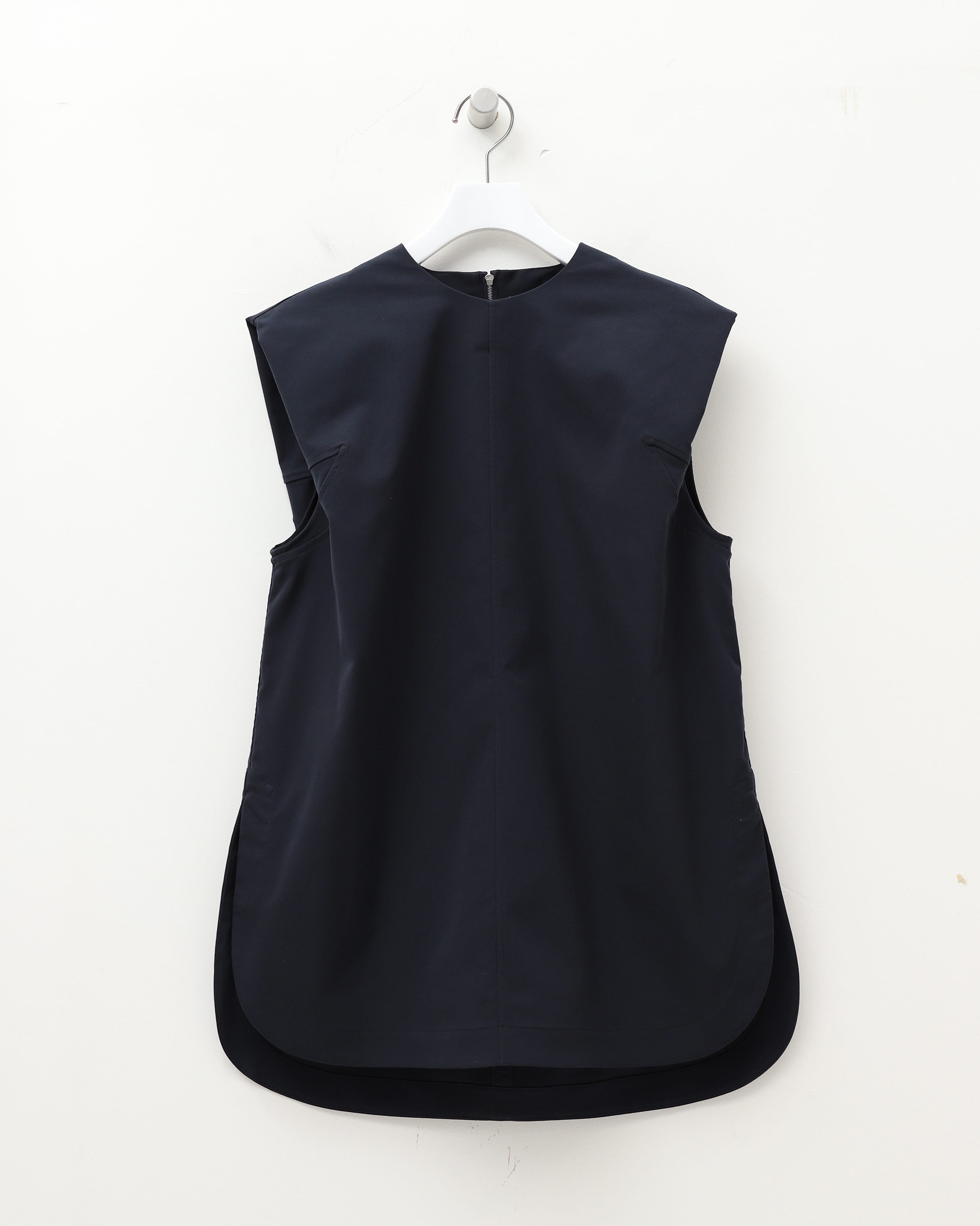 TASLAN TWILL SLEEVELESS TOP 15221 – TIME AFTER TIME