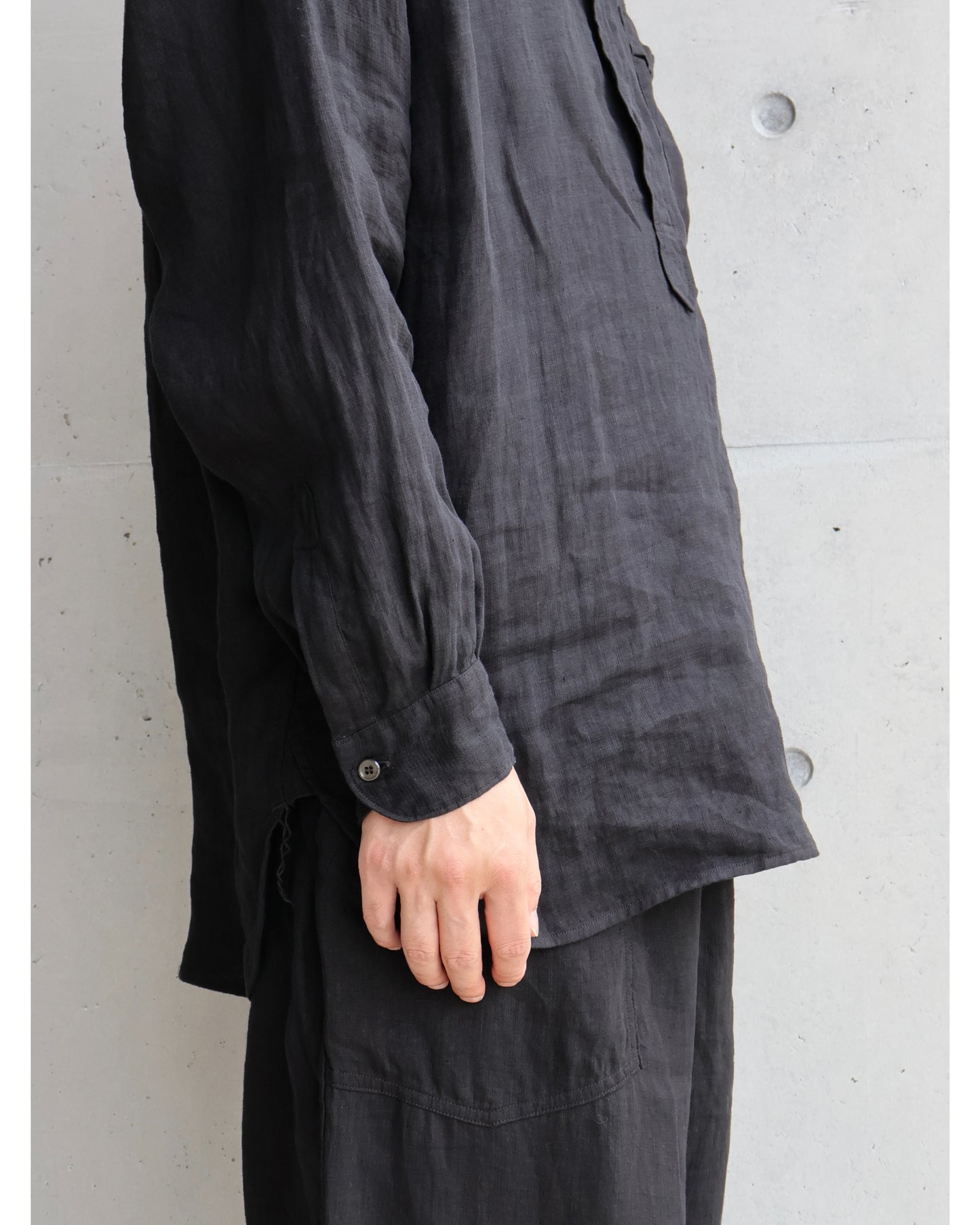 リネンWクロス プルオーバーシャツ BLACK