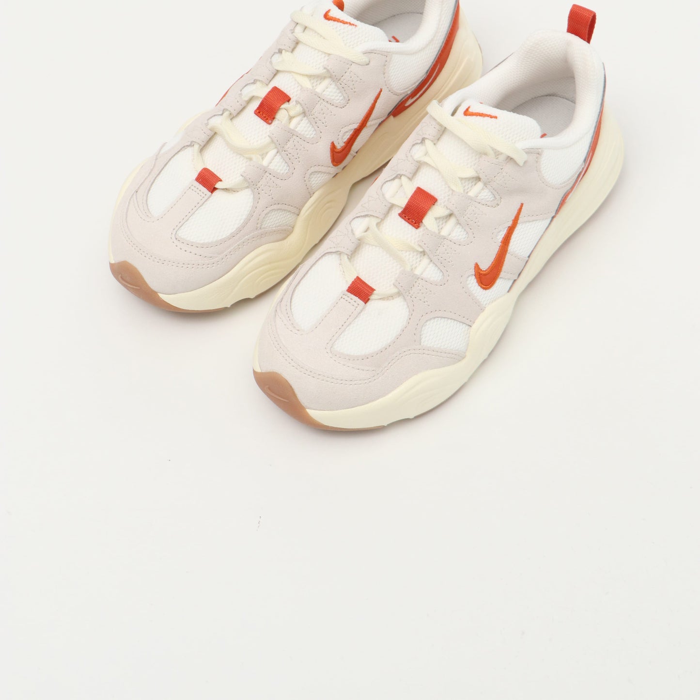 W NIKE TECH HERA