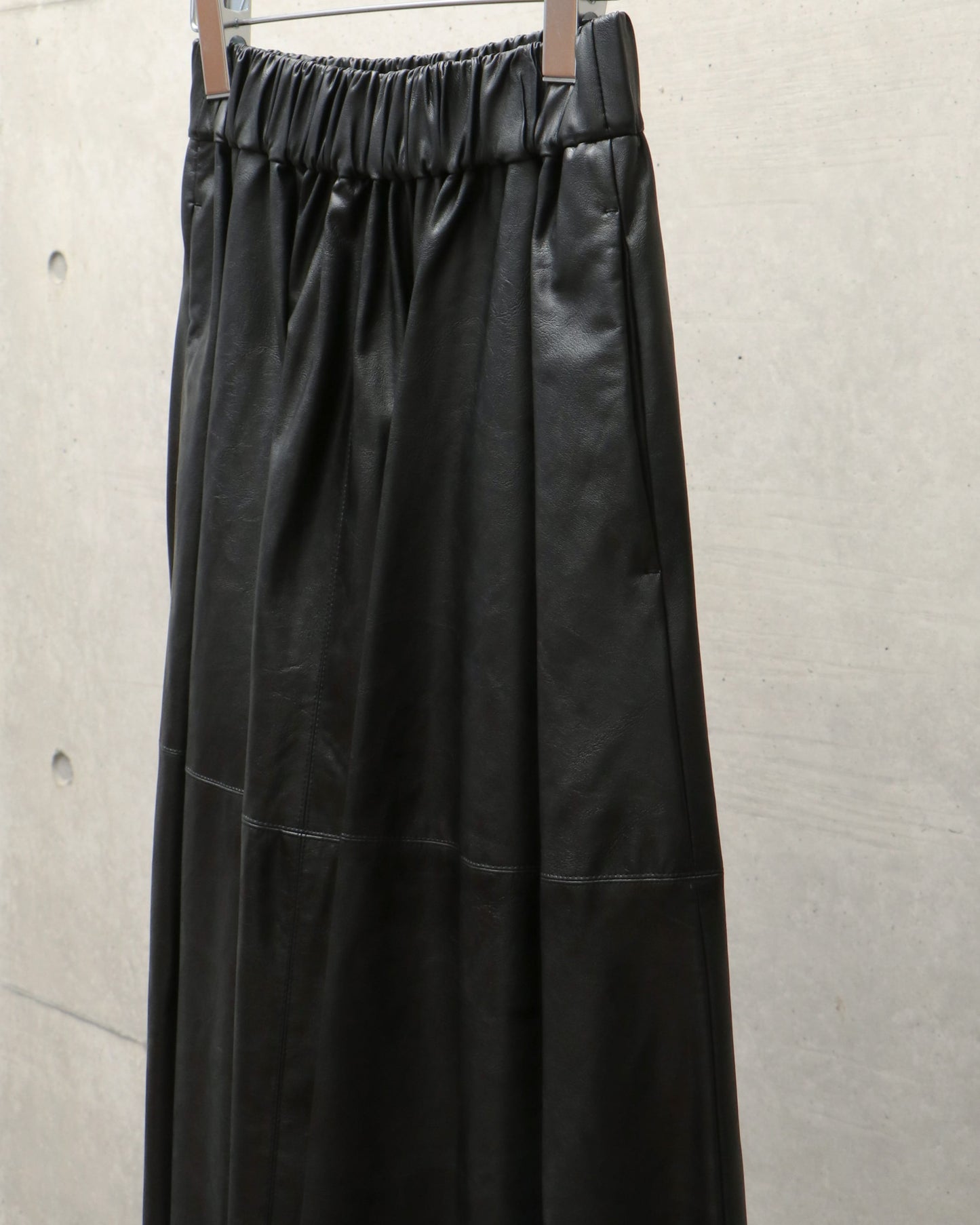 SYNTHETIC LEATHER SKIRT