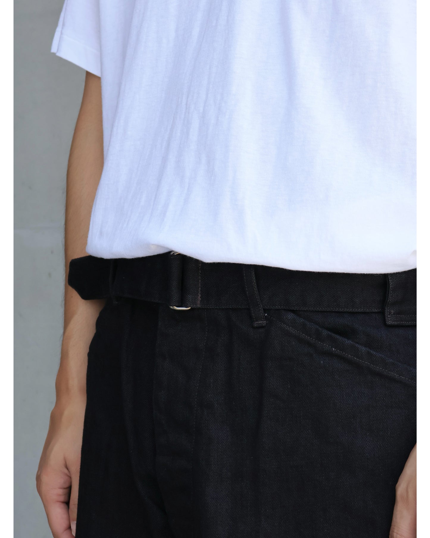 ブラックデニム ベルテッドパンツ BLACK