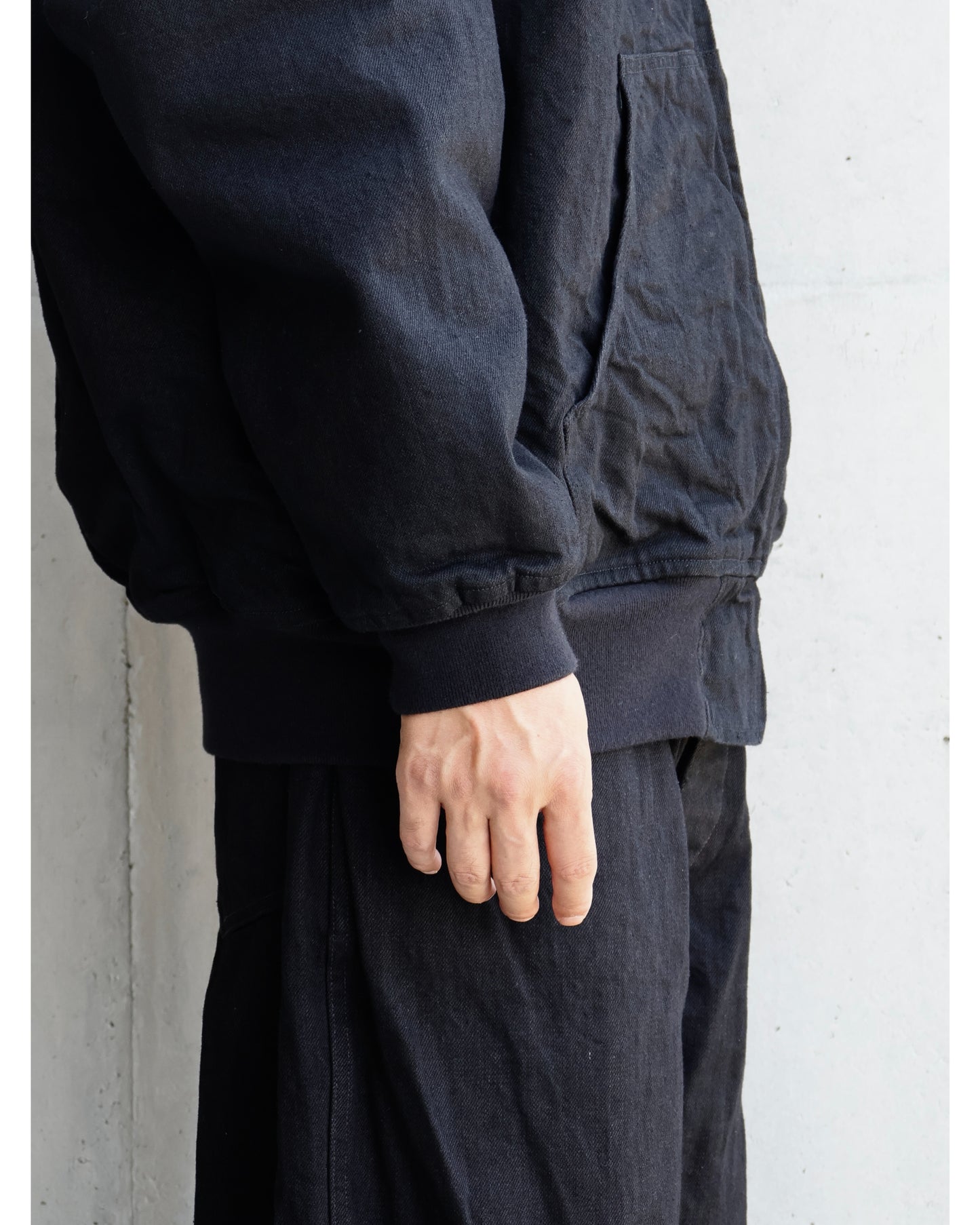 ブラックデニム ジップパーカ BLACK
