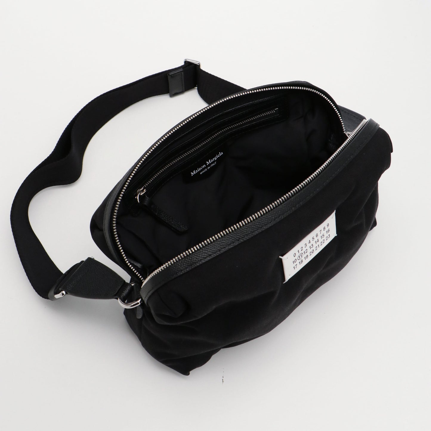SB2WG0010P1511 BORSA TRACOLLA BLACK
