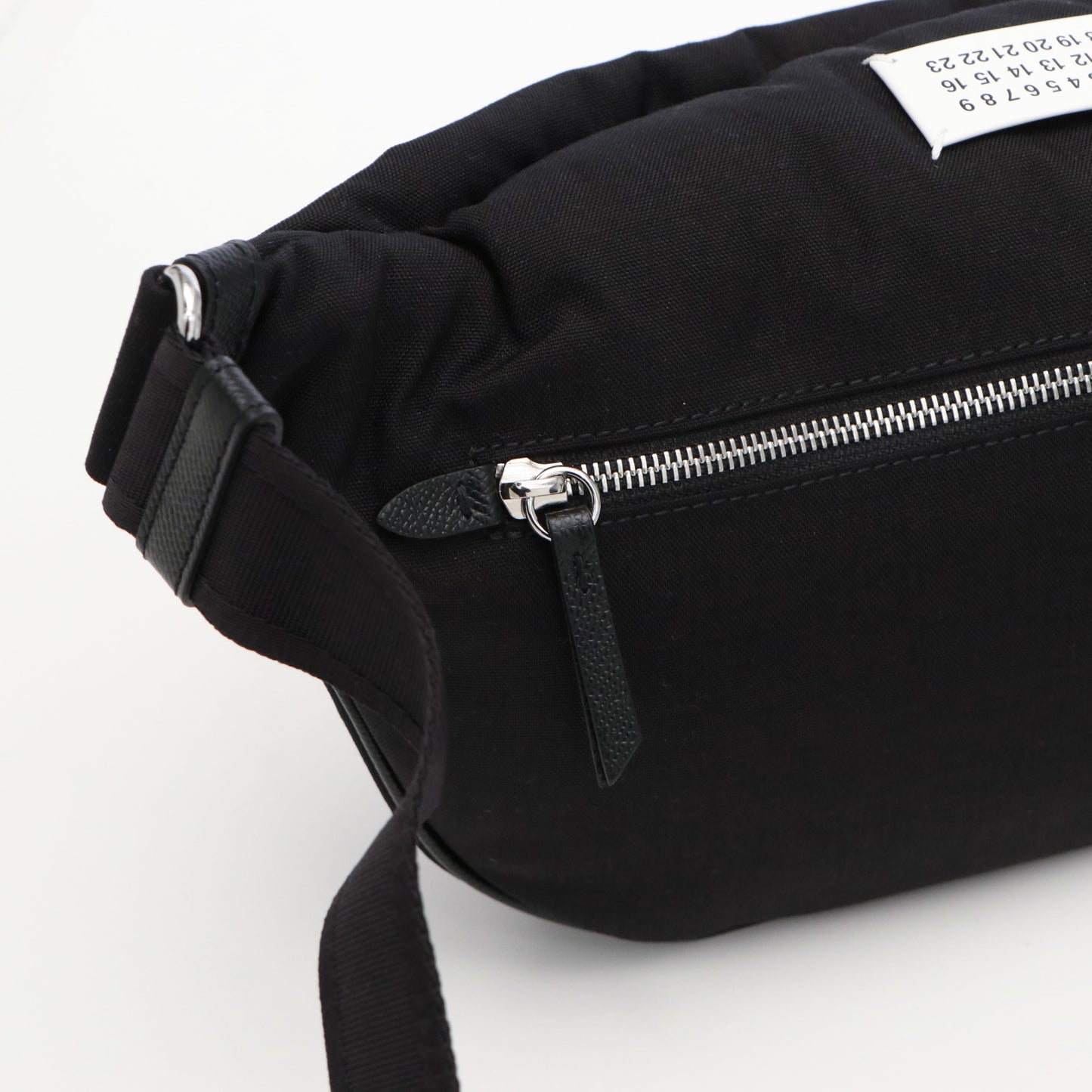 SB2WB0001P1511 MARSUPIO BLACK