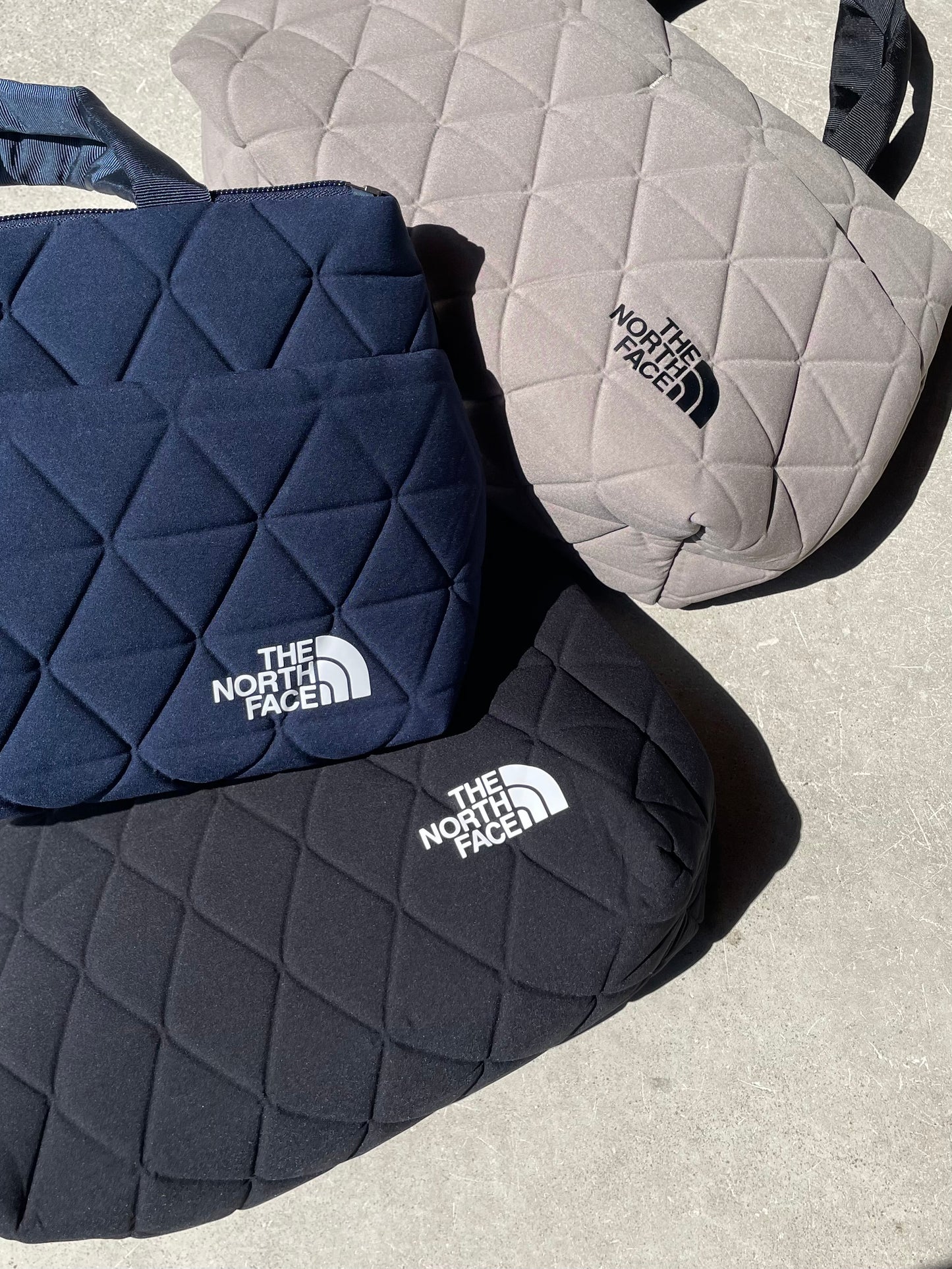 Geoface Pouch