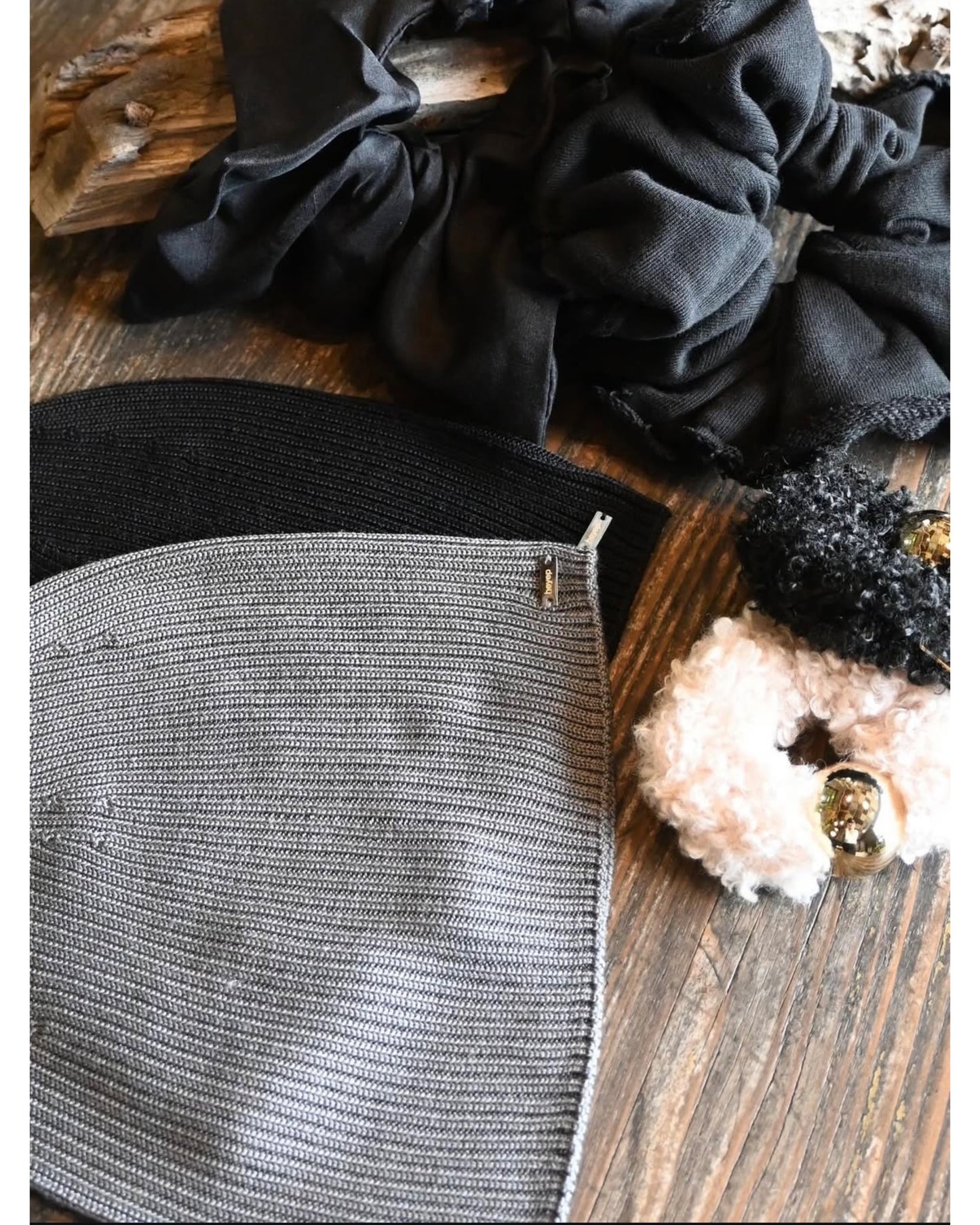 Sweat Fabric Scrunchie - Medium