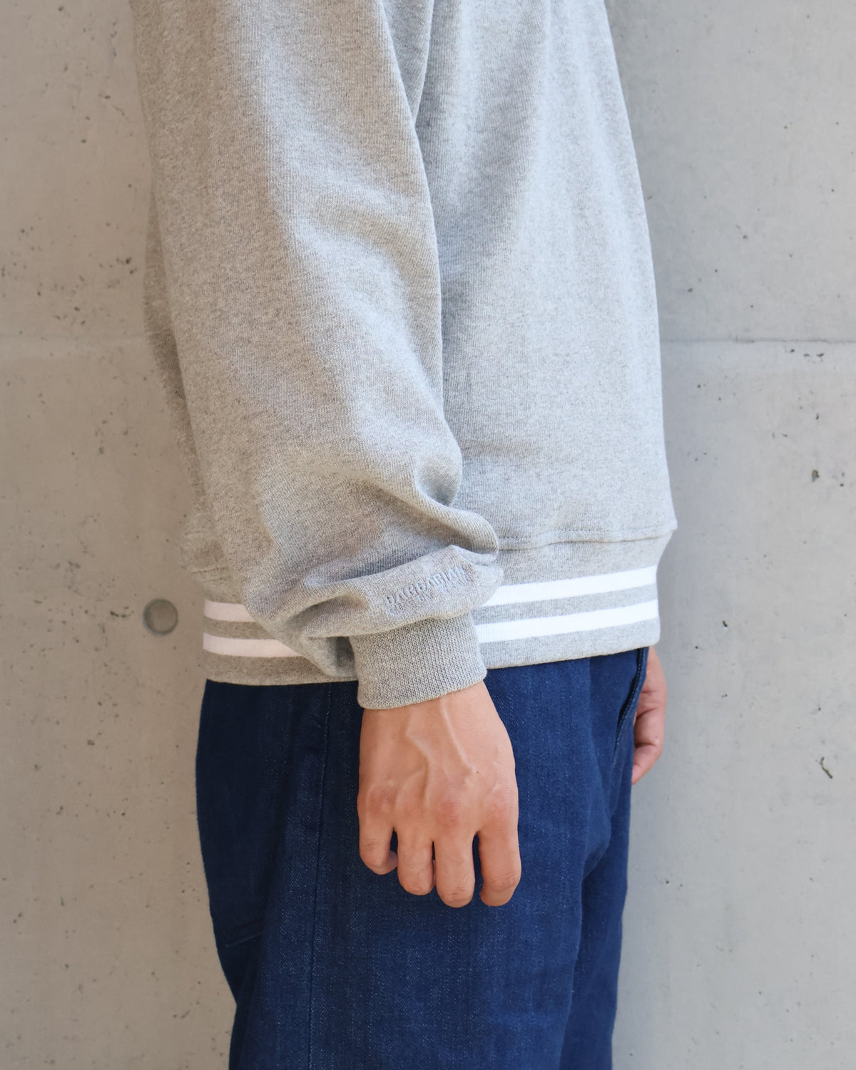 BSS L/S TAT EXCLUSIVE