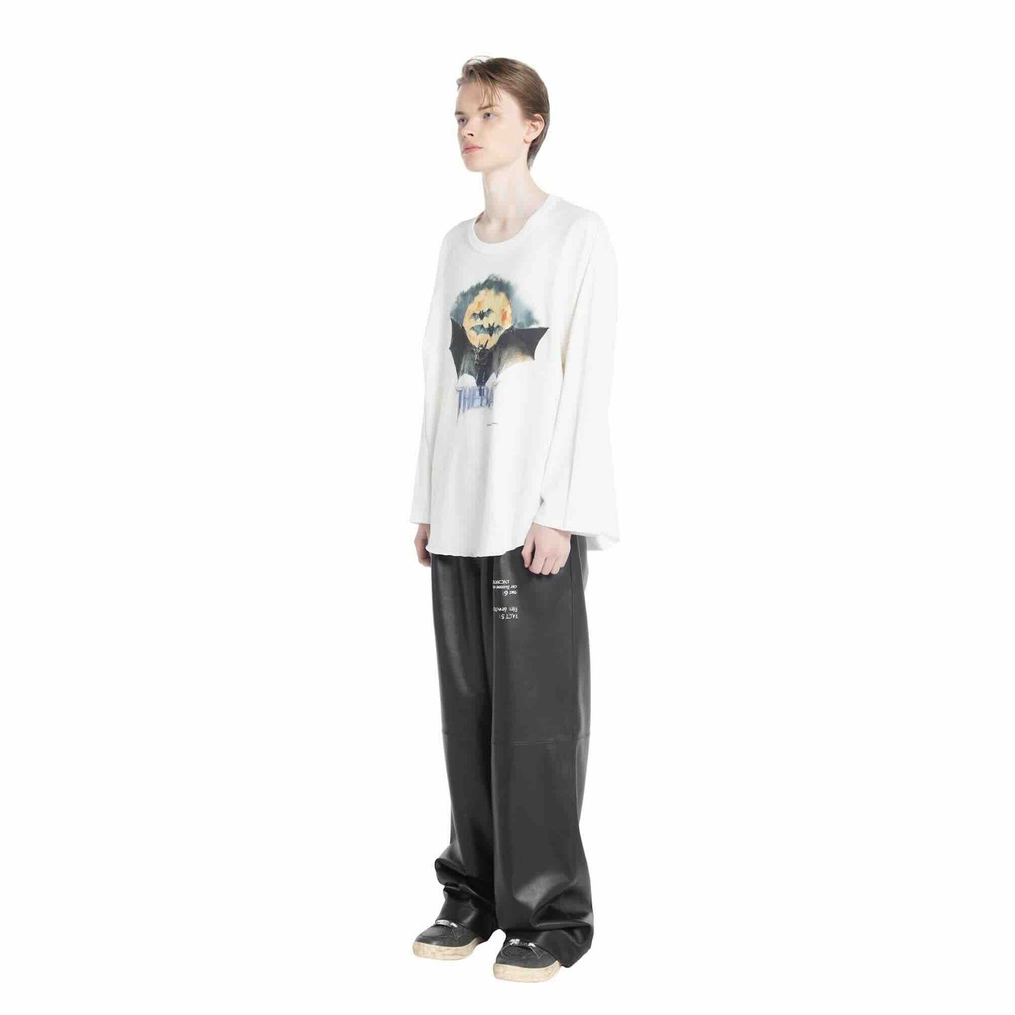 "THE BAT" Tour Raglan Tee