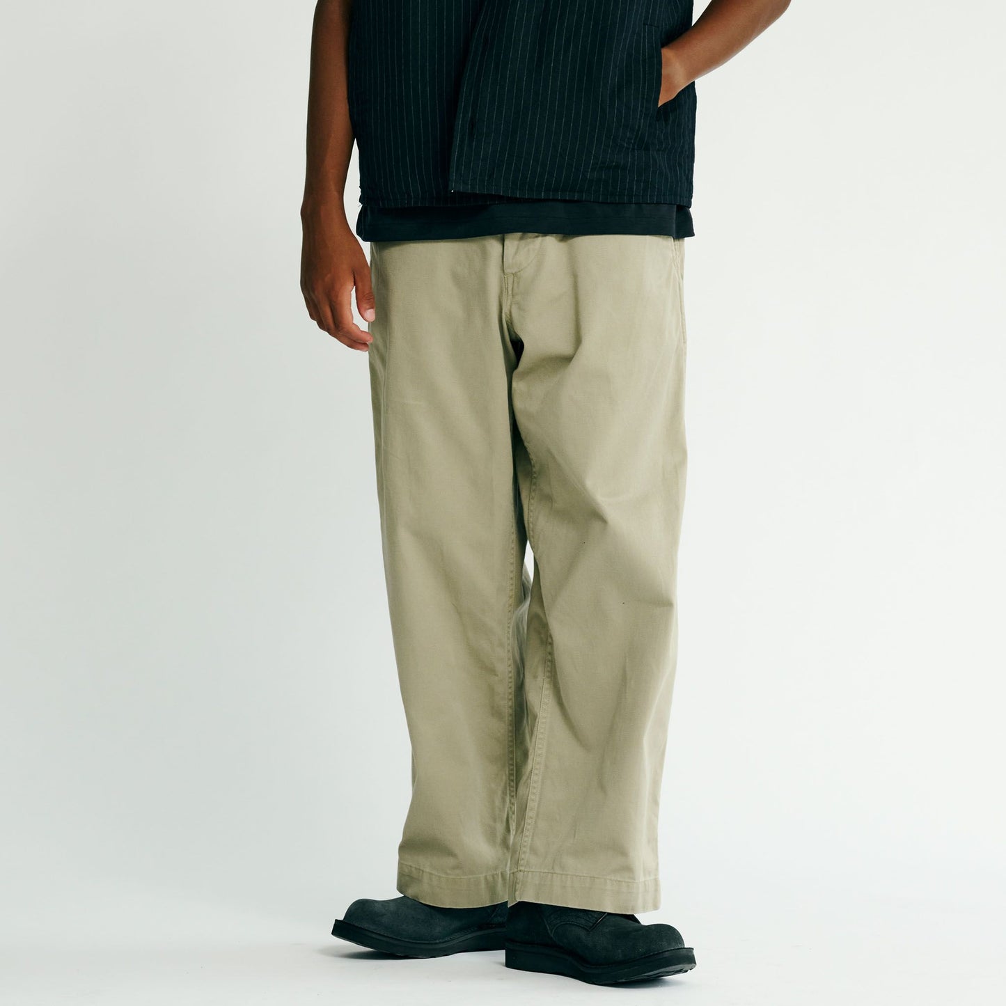SELVEDGE WEAPON WIDE TROUSERS 42426