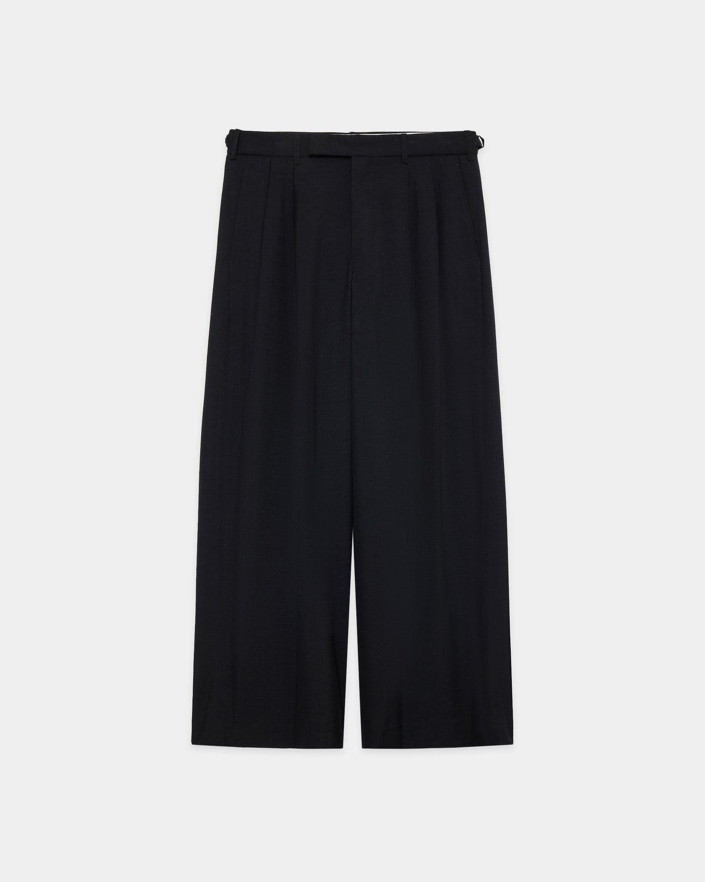 TWO TUCK BAGGY TROUSERS