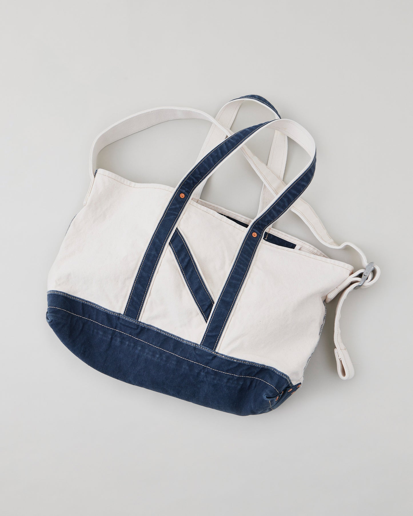 L.LESH NATURAL NAVY